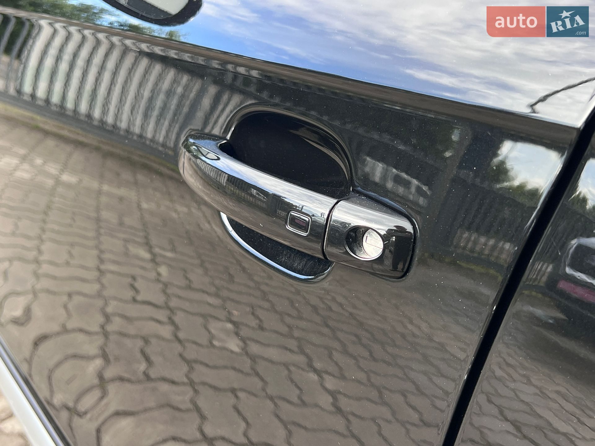 Audi A4 Allroad 2016 VIN WA1UFAFL0GA012249 фото оголошення 12 з 63
