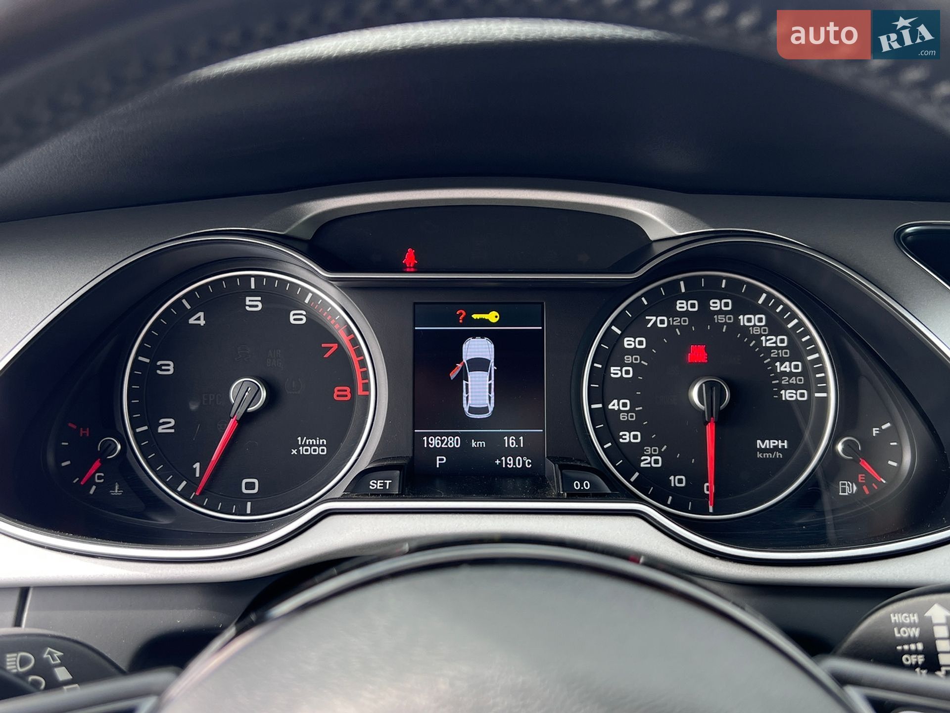 Audi A4 Allroad 2016 VIN WA1UFAFL0GA012249 фото оголошення 25 з 63