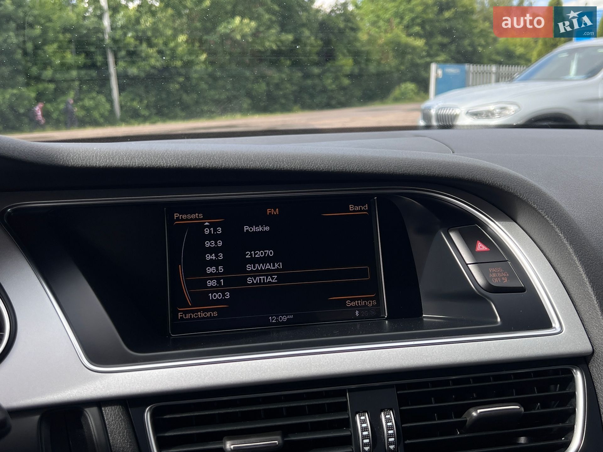 Audi A4 Allroad 2016 VIN WA1UFAFL0GA012249 фото оголошення 27 з 63