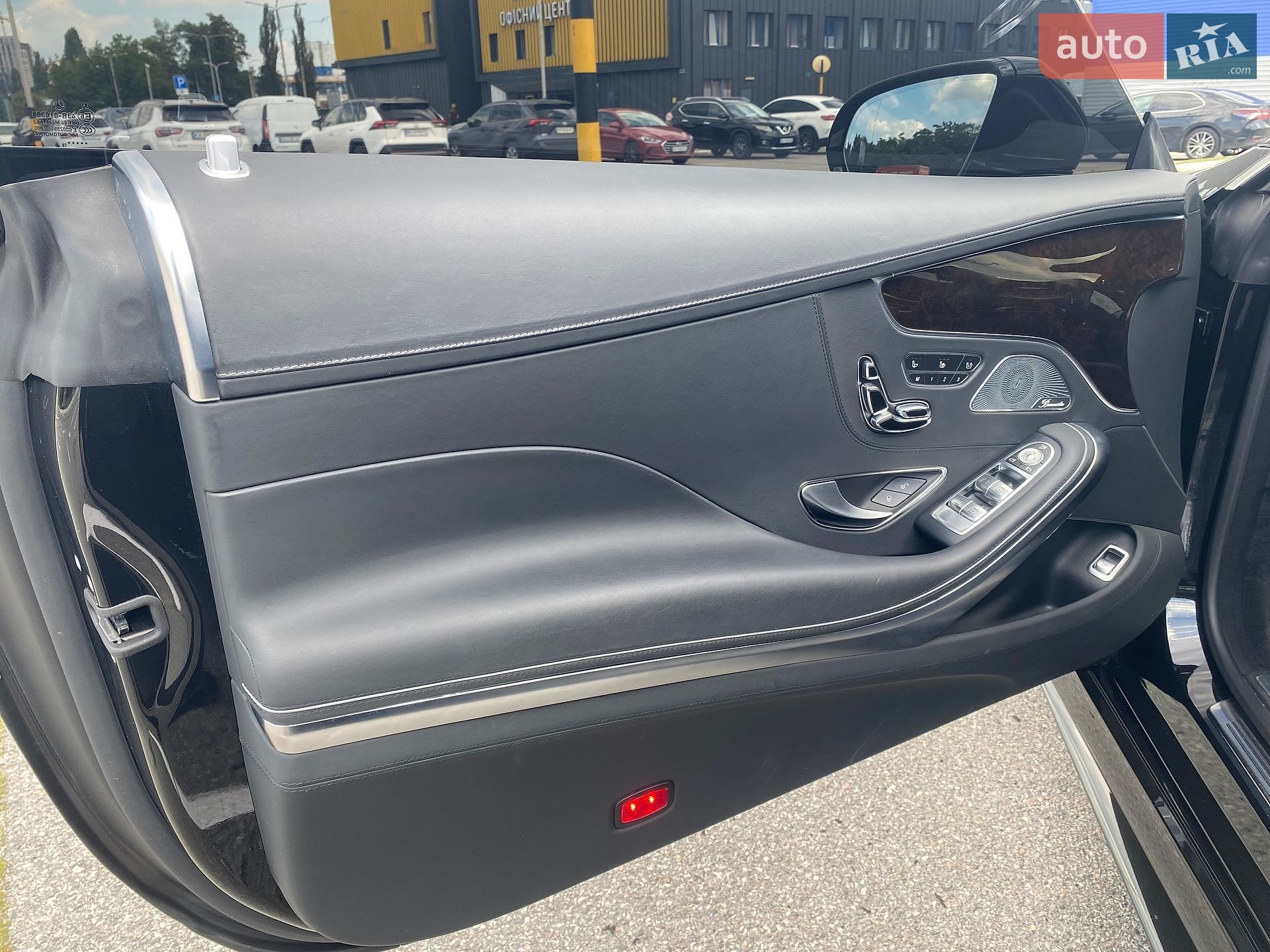 Mercedes-Benz S-Class 2018 VIN WDD2173641A037600 фото оголошення 4 з 8