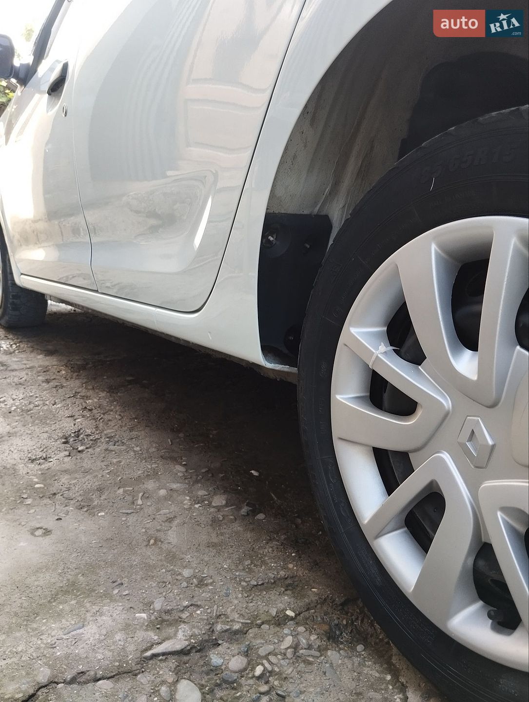 Renault Sandero 2020 VIN VF1B5220X64938235 фото оголошення 4 з 25