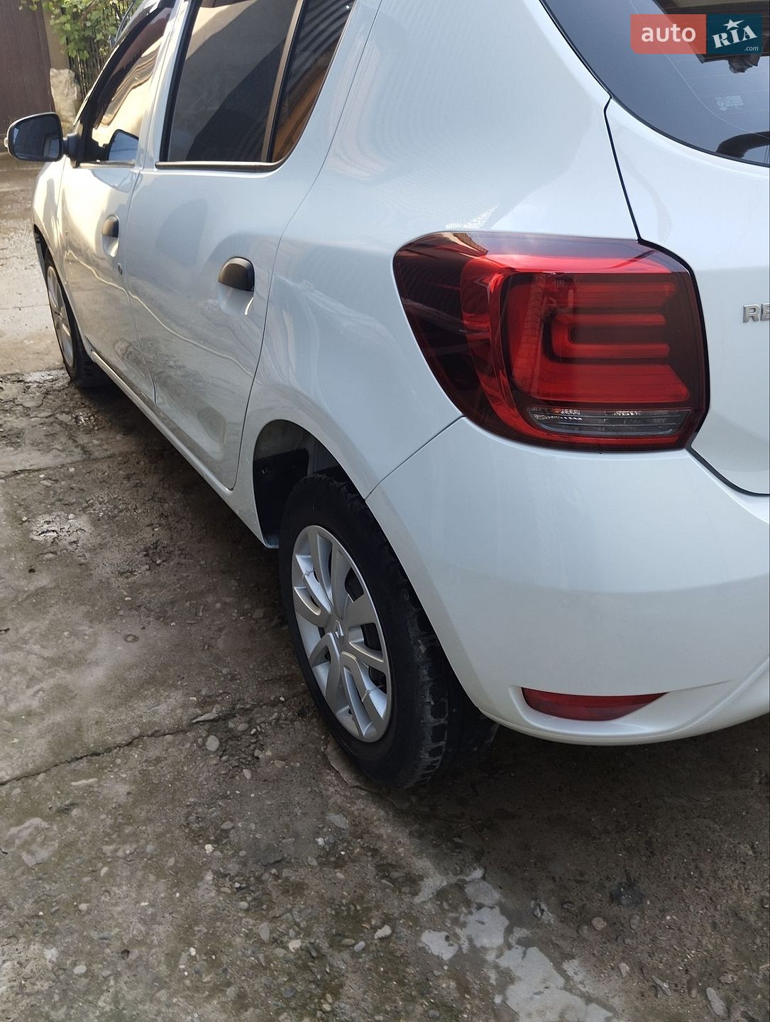 Renault Sandero 2020 VIN VF1B5220X64938235 фото оголошення 10 з 25