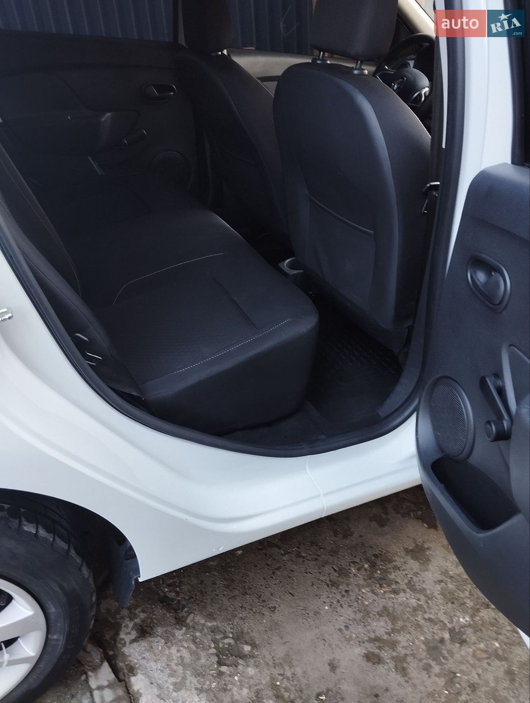 Renault Sandero 2020 VIN VF1B5220X64938235 фото оголошення 12 з 25