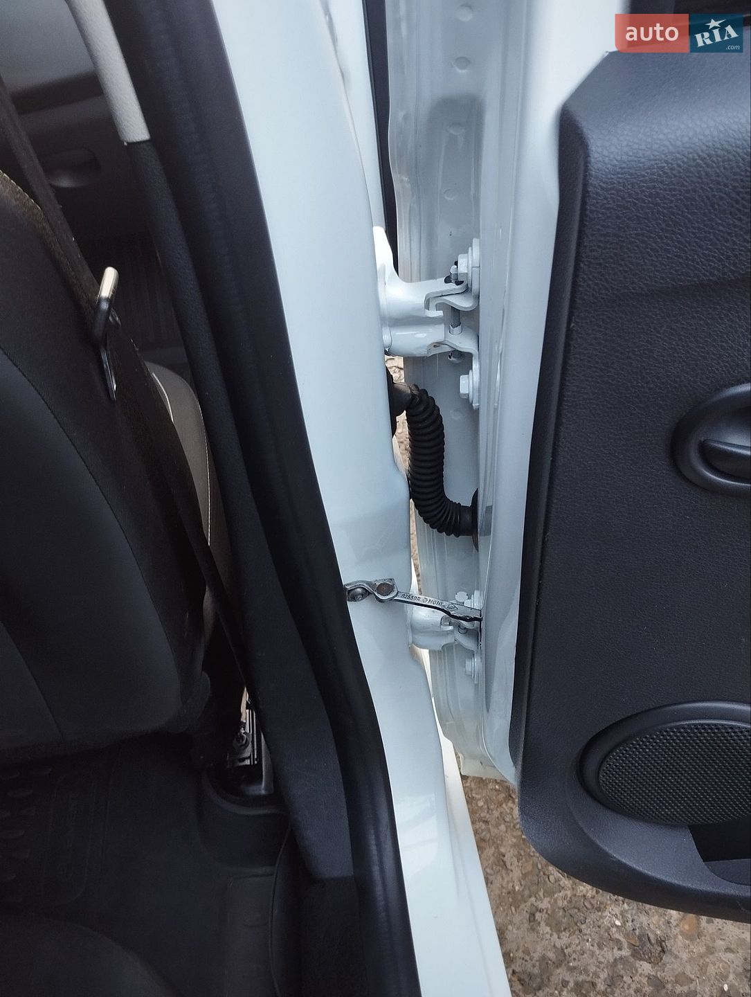 Renault Sandero 2020 VIN VF1B5220X64938235 фото оголошення 14 з 25
