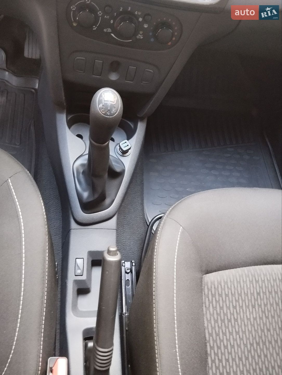 Renault Sandero 2020 VIN VF1B5220X64938235 фото оголошення 23 з 25