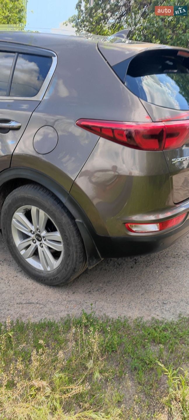 Kia Sportage 2017 VIN U5YPH813DHL292040 фото оголошення 4 з 16