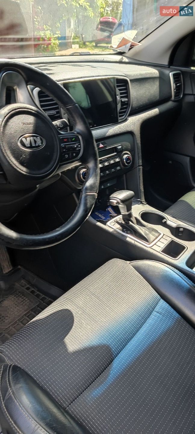Kia Sportage 2017 VIN U5YPH813DHL292040 фото оголошення 8 з 16
