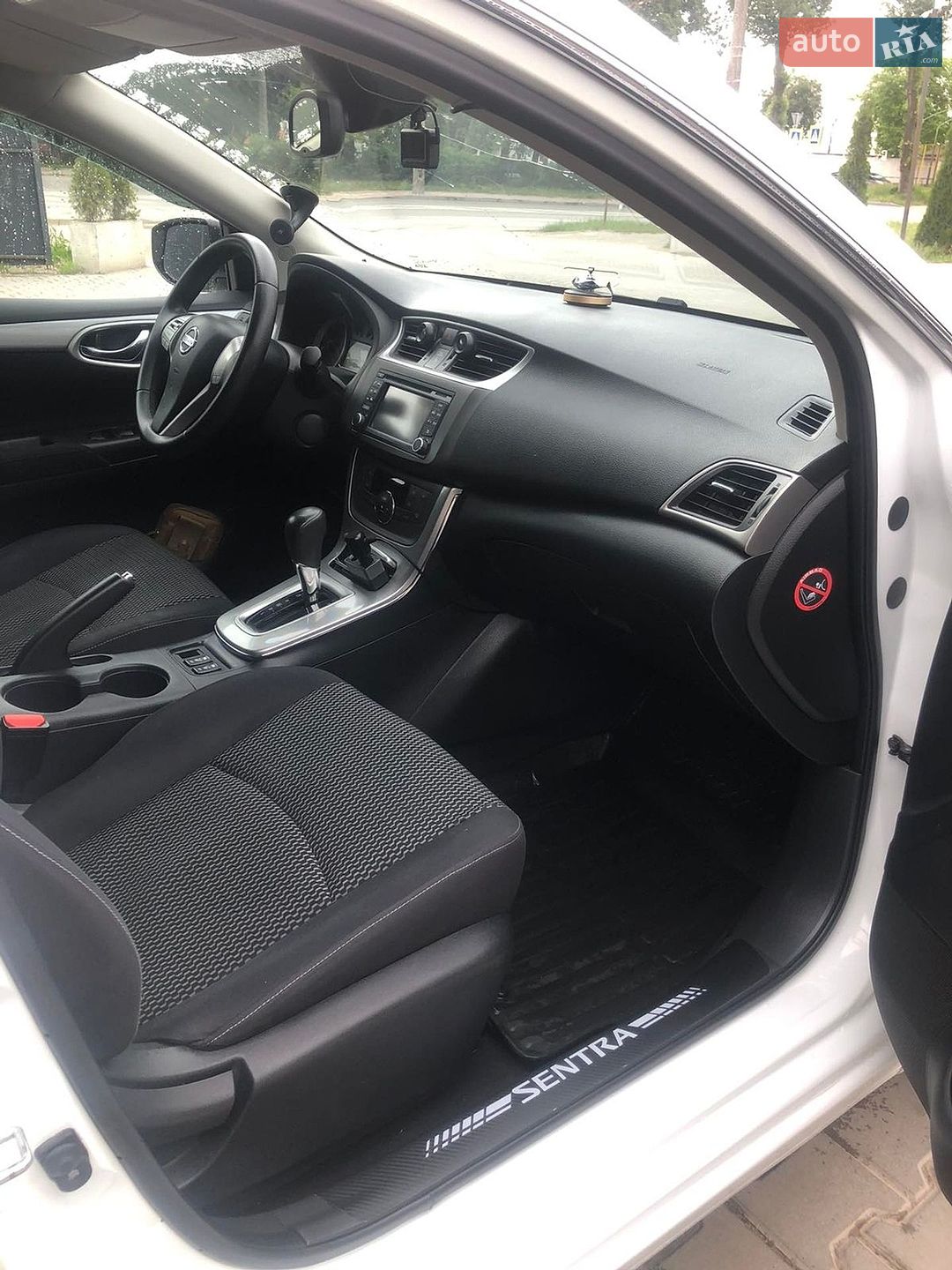 Nissan Sentra 2015 VIN Z8NBEAB1753539185 фото оголошення 3 з 16