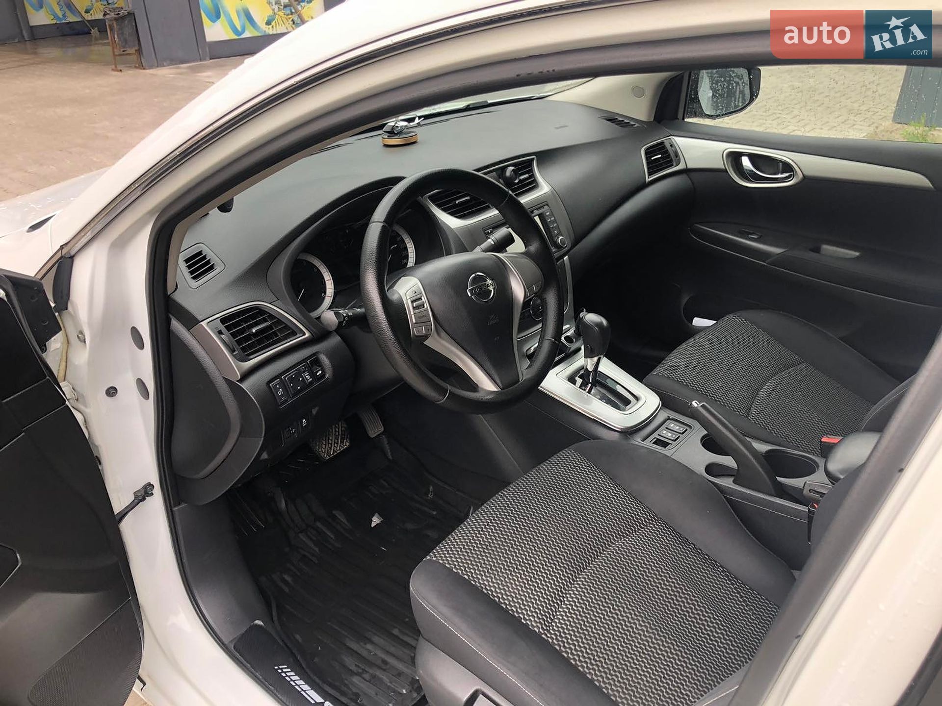 Nissan Sentra 2015 VIN Z8NBEAB1753539185 фото оголошення 12 з 16