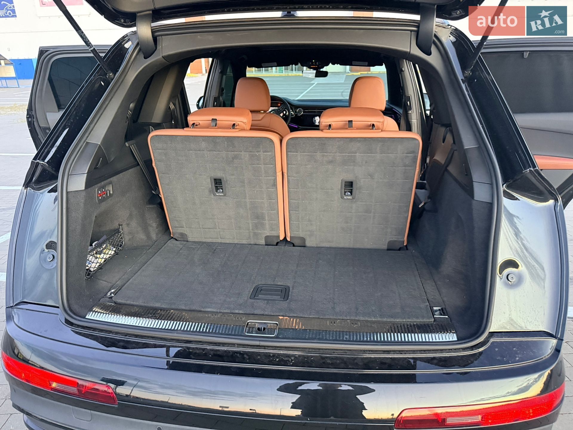 Audi Q7 2023 VIN WA1LCBF77PD026869 фото оголошення 46 з 64