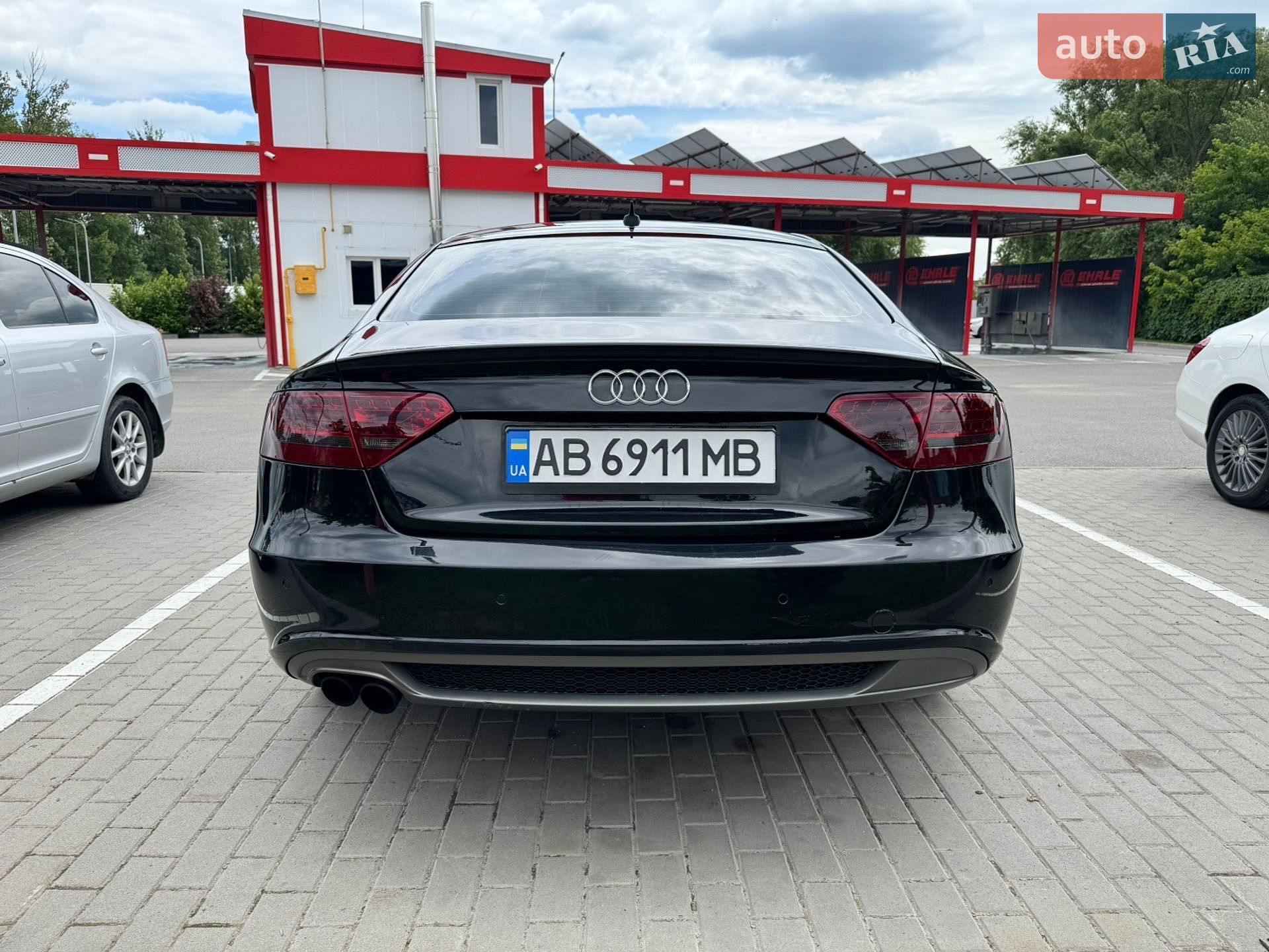 Audi A5 2010 VIN WAUZZZ8T8AA084190 фото оголошення 12 з 37