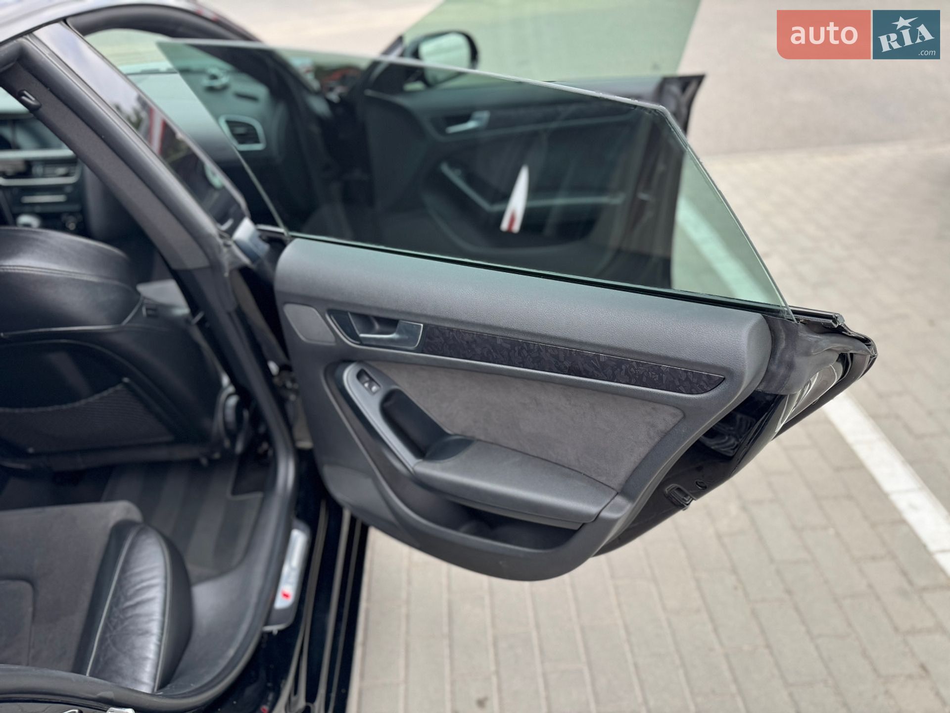 Audi A5 2010 VIN WAUZZZ8T8AA084190 фото оголошення 31 з 37