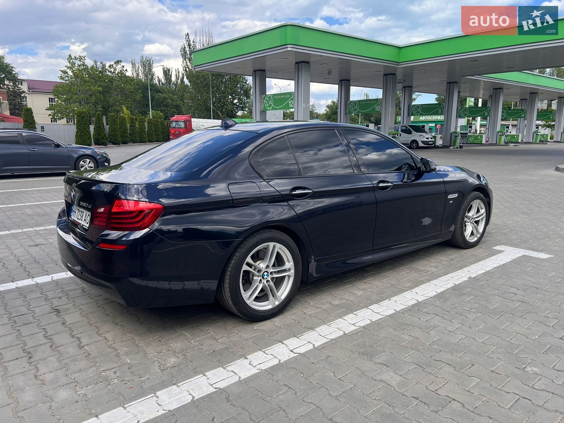 BMW 5 Series 2013 VIN WBA5D310XED573785 фото оголошення 4 з 18