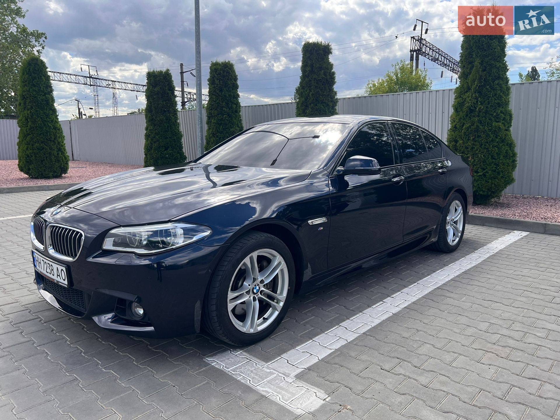 BMW 5 Series 2013 VIN WBA5D310XED573785 фото оголошення 8 з 18