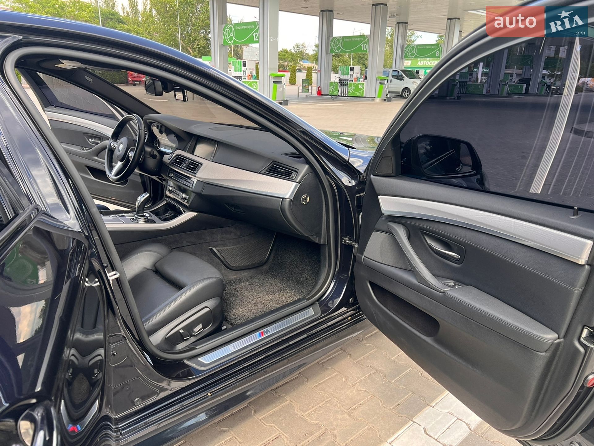 BMW 5 Series 2013 VIN WBA5D310XED573785 фото оголошення 13 з 18