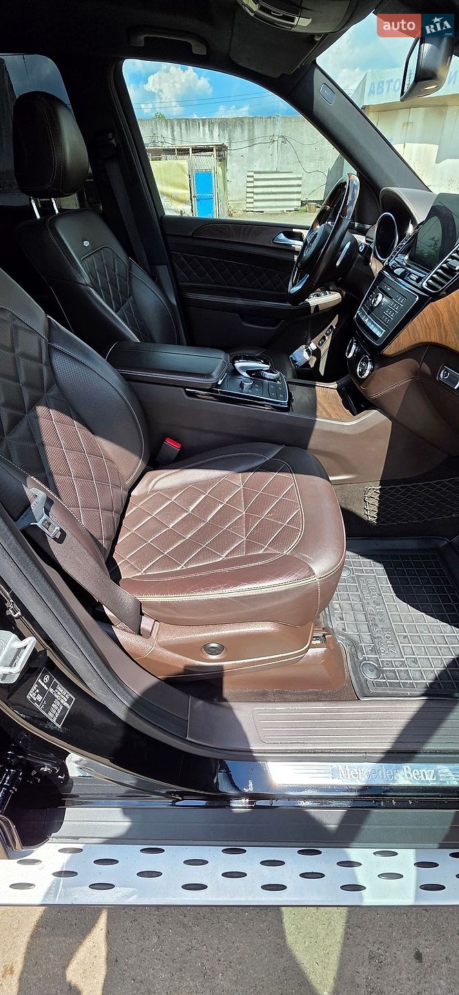 Mercedes-Benz GLS-Class 2017 VIN WDC1668241B058994 фото оголошення 12 з 21
