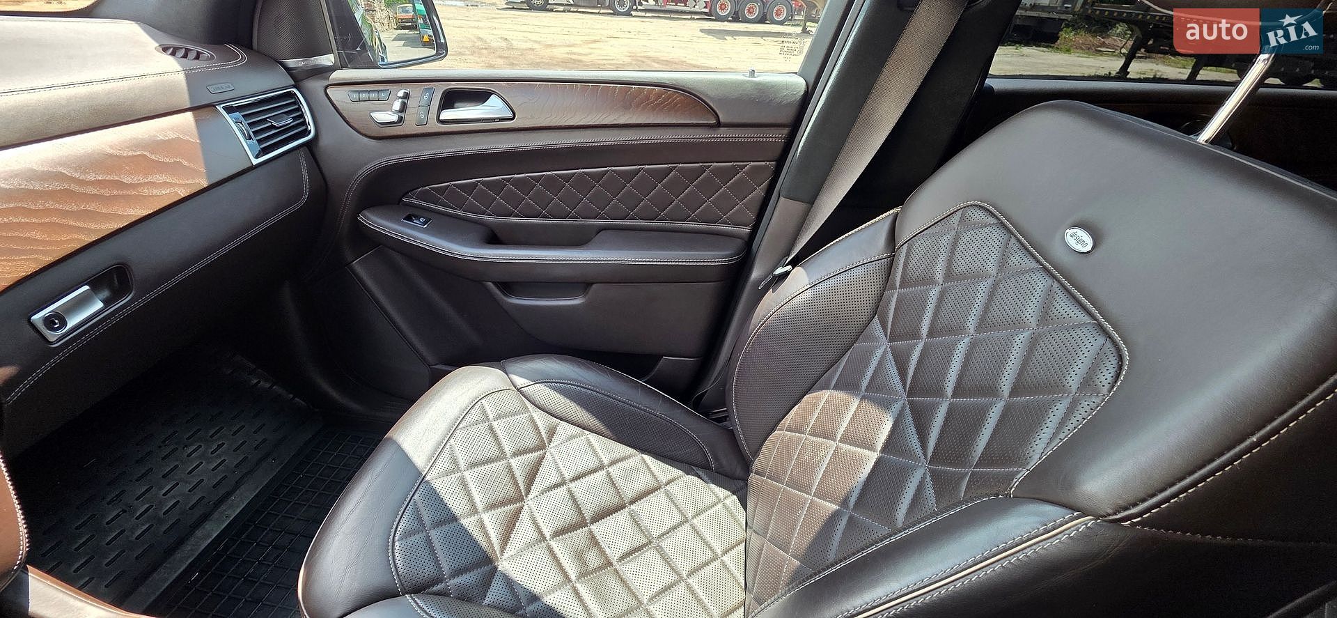 Mercedes-Benz GLS-Class 2017 VIN WDC1668241B058994 фото оголошення 13 з 21