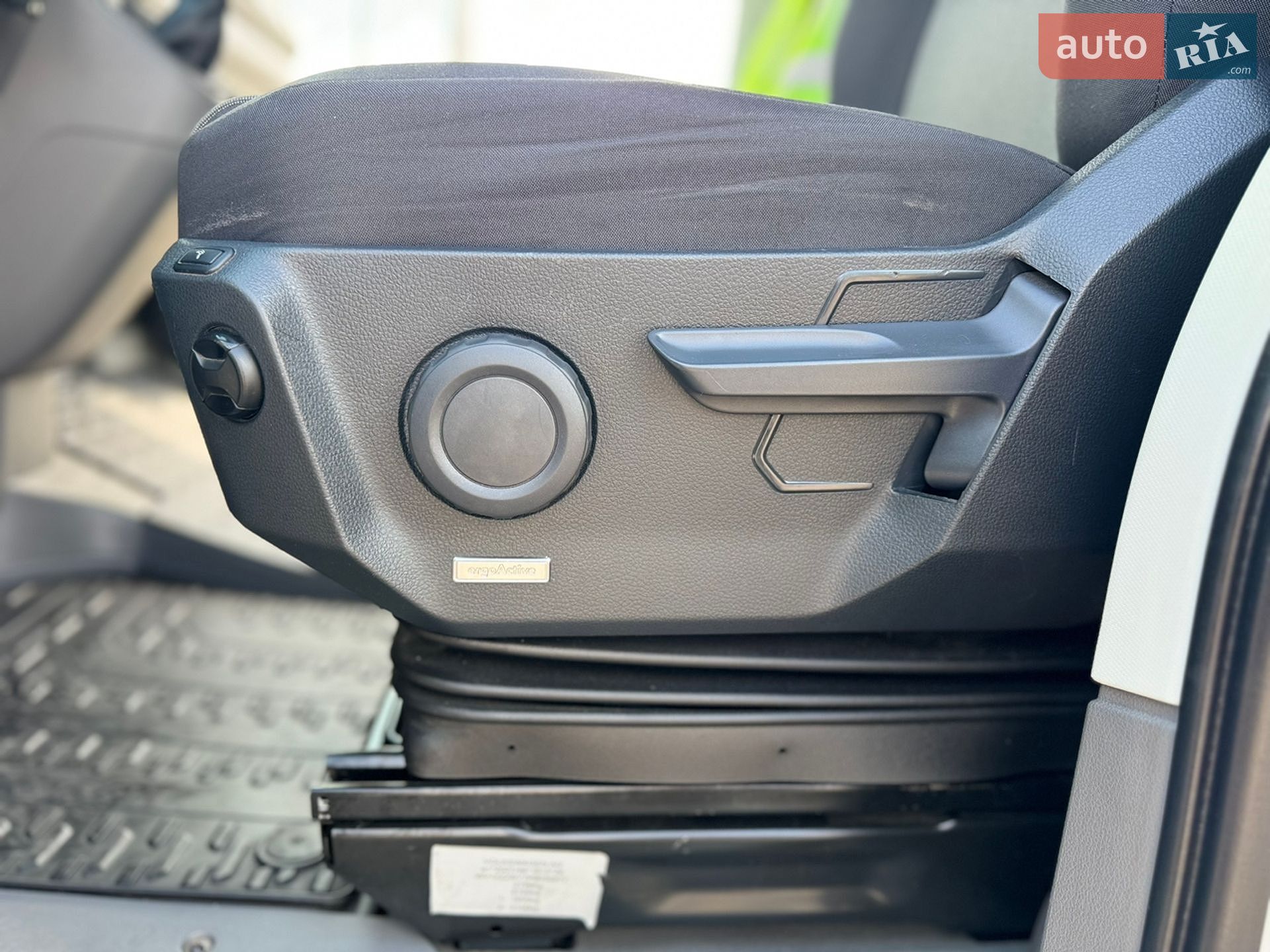 Volkswagen Crafter 2023 VIN WV1ZZZSY7P9058977 фото оголошення 80 з 95