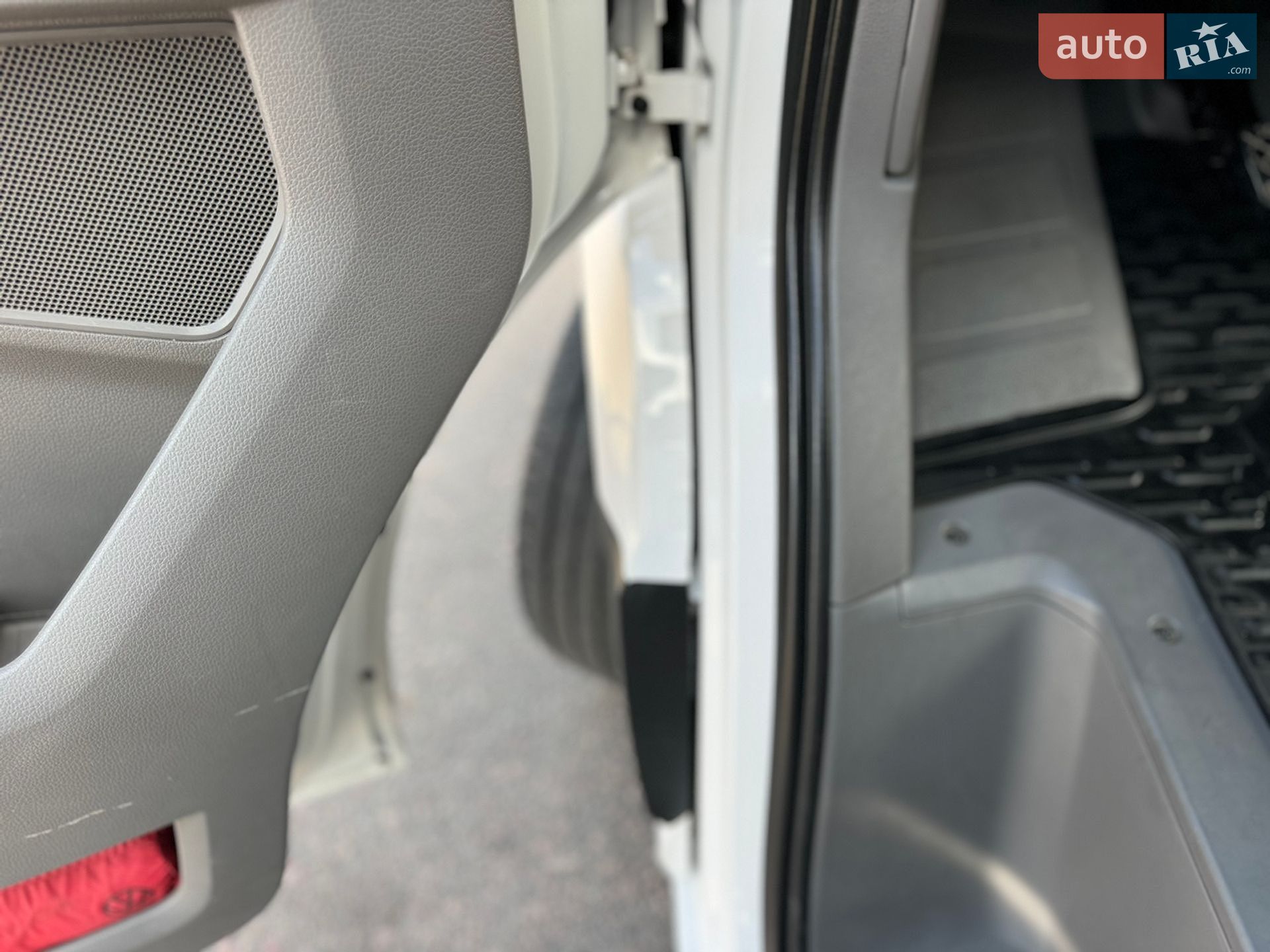 Volkswagen Crafter 2023 VIN WV1ZZZSY7P9058977 фото оголошення 87 з 95