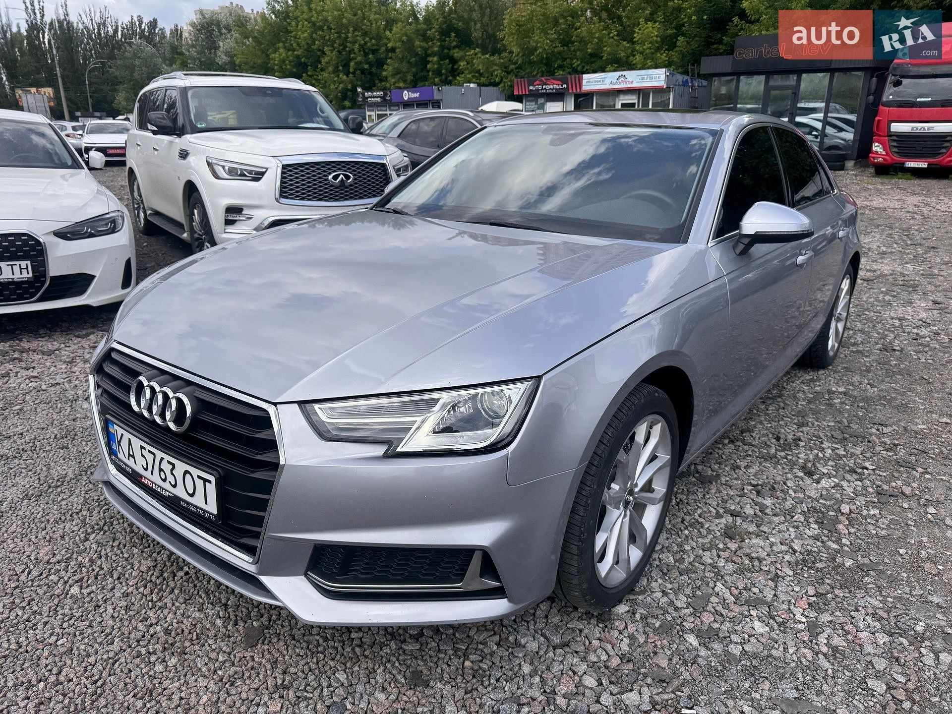 Audi A4 2019 VIN WAUGMAF45KA065763 фото оголошення 3 з 26