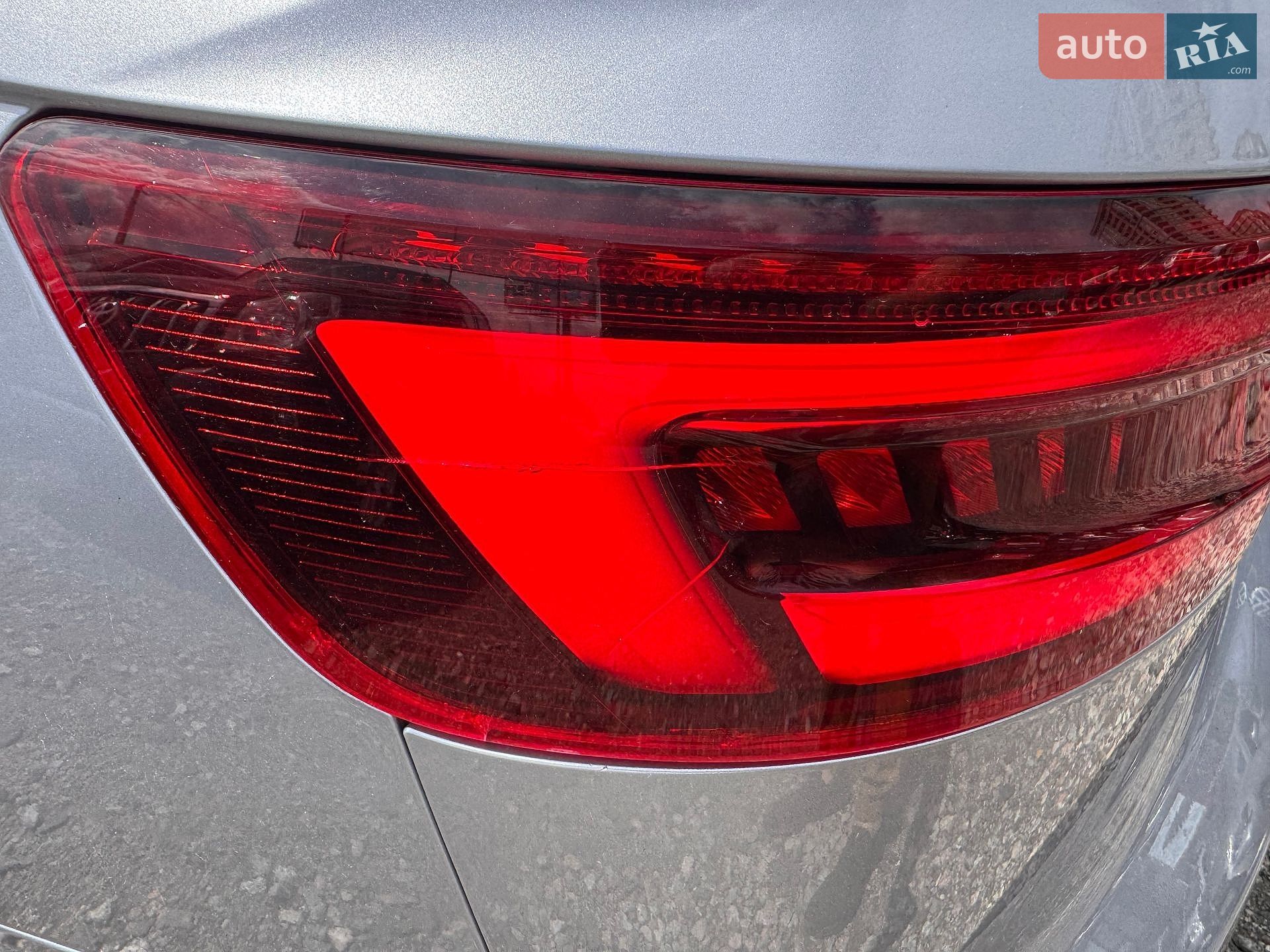 Audi A4 2019 VIN WAUGMAF45KA065763 фото оголошення 24 з 26
