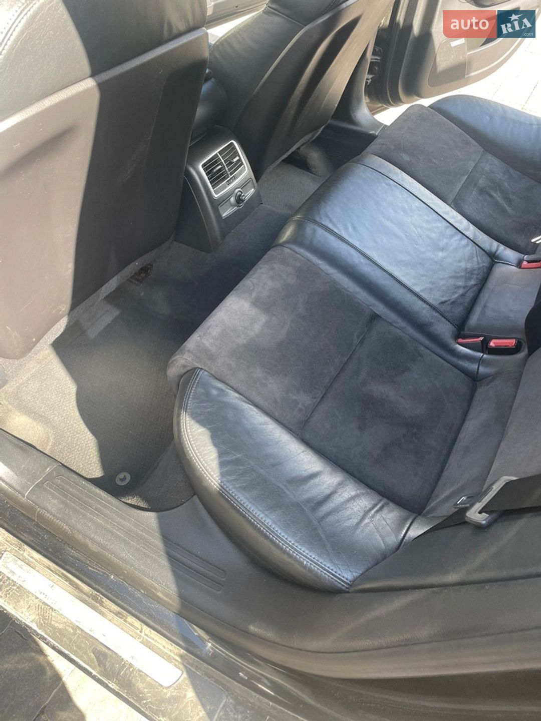 Audi A6 2006 VIN WAUZZZ4F66N177032 фото оголошення 17 з 22