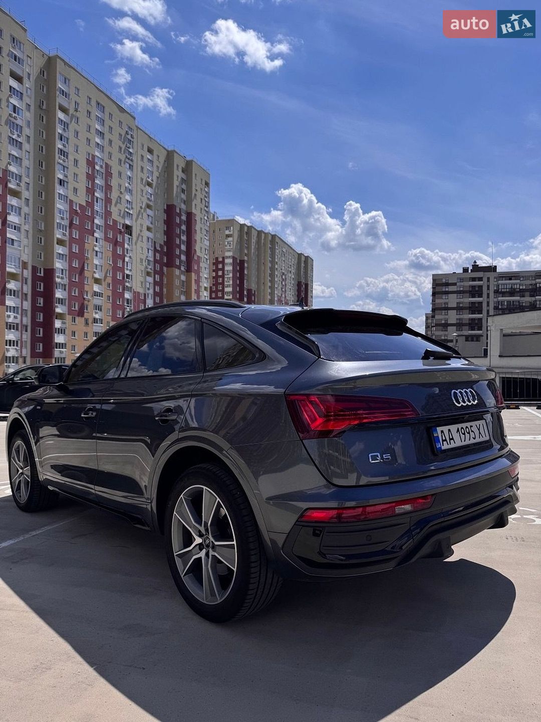 Audi Q5 2022 VIN WAUZZZFY1N2030907 фото оголошення 3 з 22