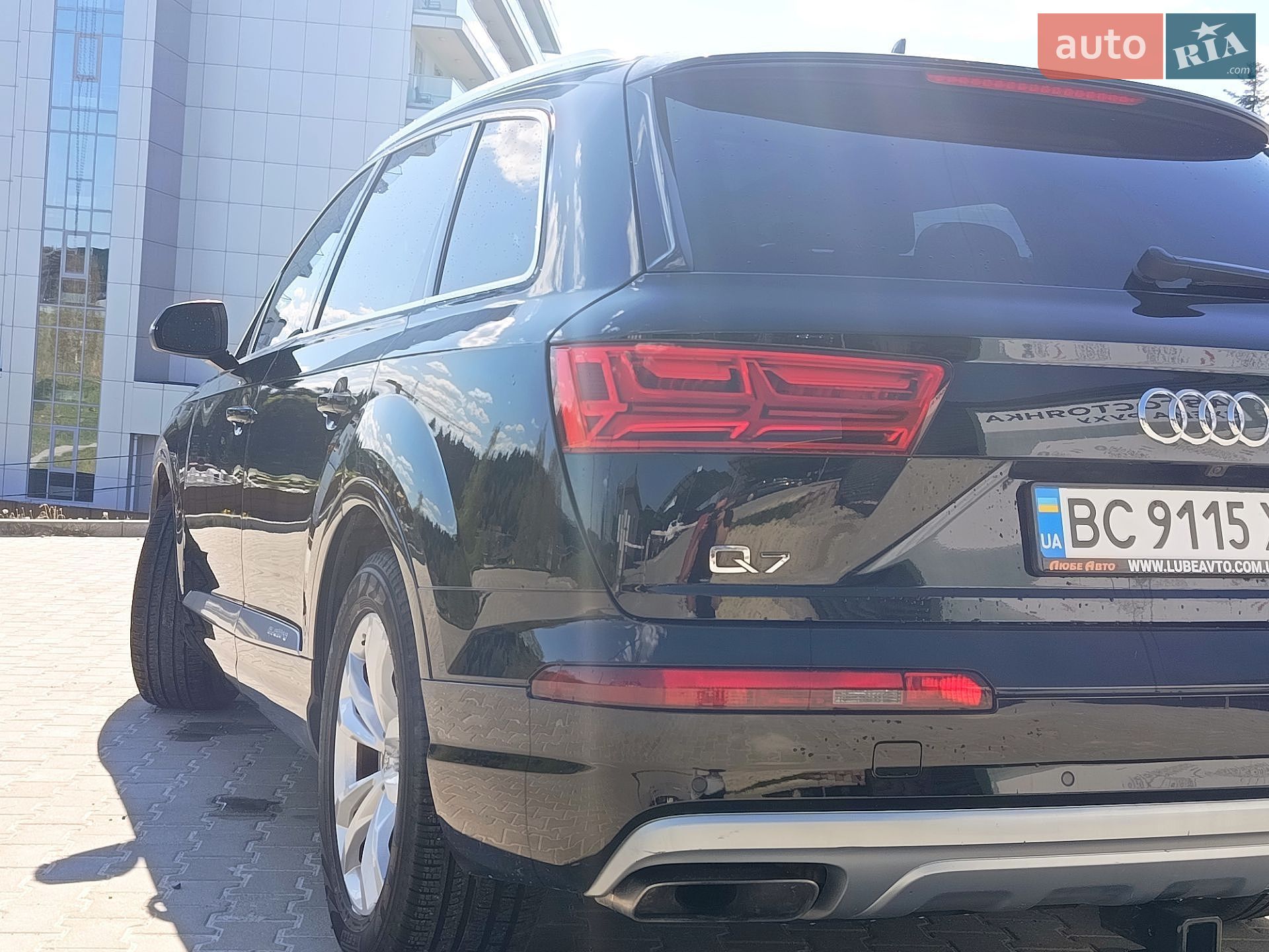 Audi Q7 2017 VIN WA1LAAF79HD043707 фото оголошення 7 з 13