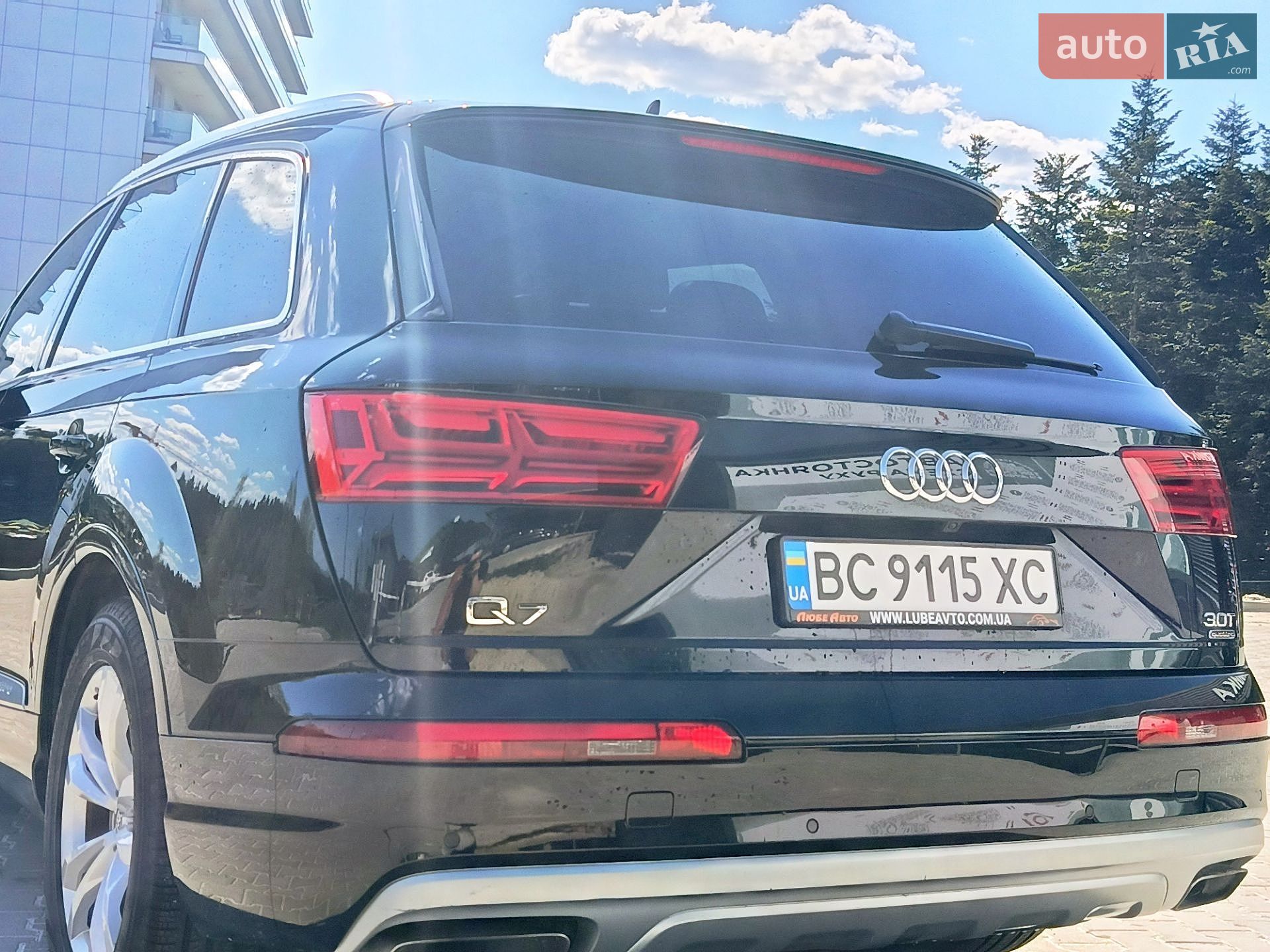 Audi Q7 2017 VIN WA1LAAF79HD043707 фото оголошення 6 з 13