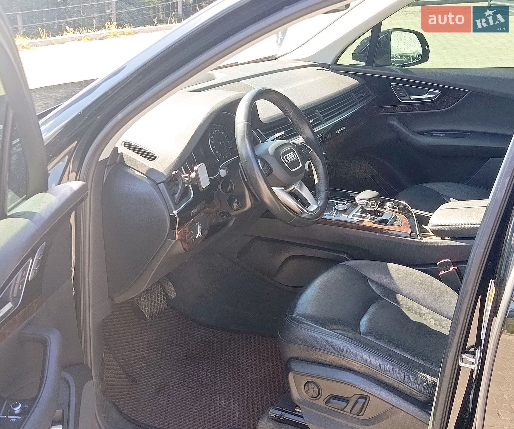 Audi Q7 2017 VIN WA1LAAF79HD043707 фото оголошення 11 з 13