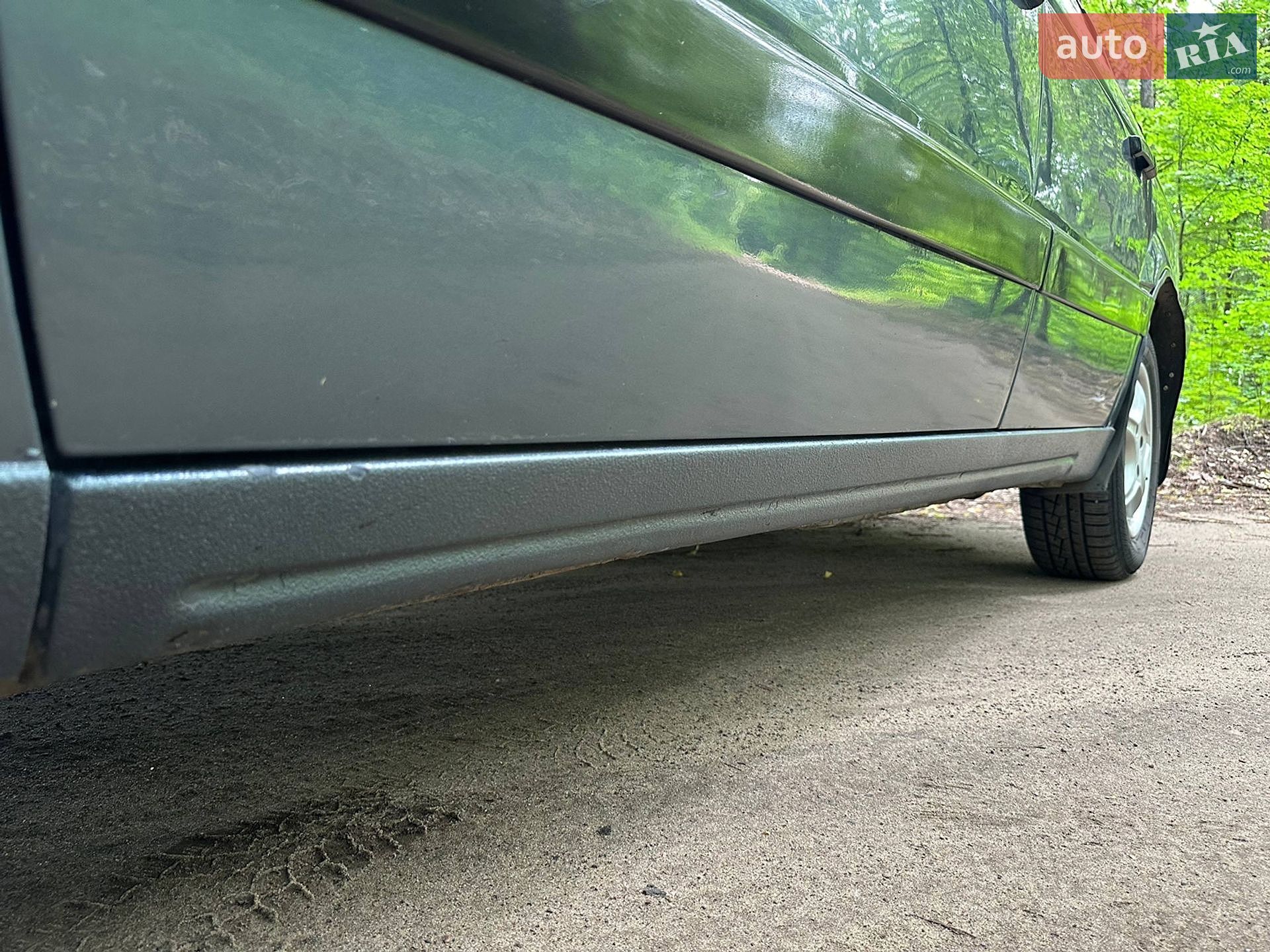 Volkswagen Passat 1989 VIN WVWZZZ31ZKB119026 фото оголошення 9 з 15