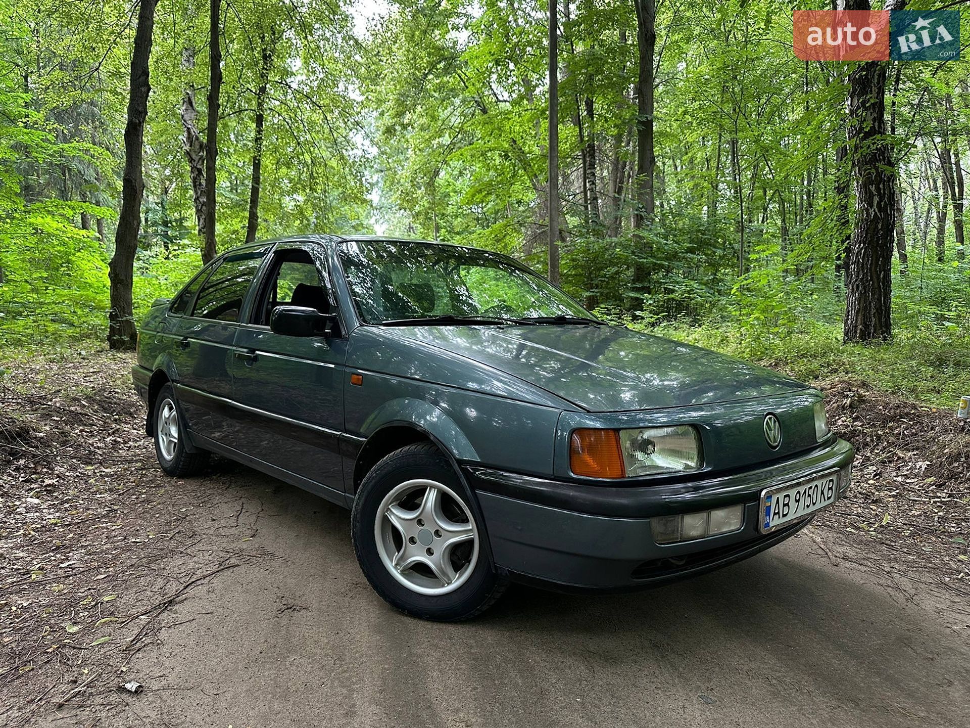 Volkswagen Passat 1989 VIN WVWZZZ31ZKB119026 фото оголошення 6 з 15