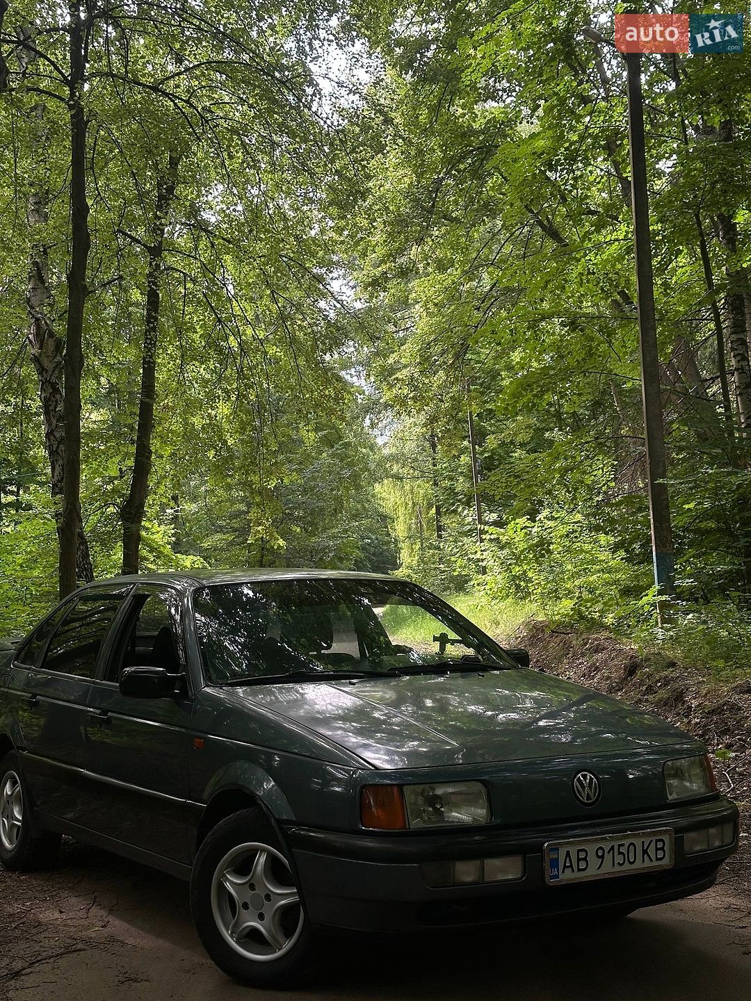 Volkswagen Passat 1989 VIN WVWZZZ31ZKB119026 фото оголошення 2 з 15