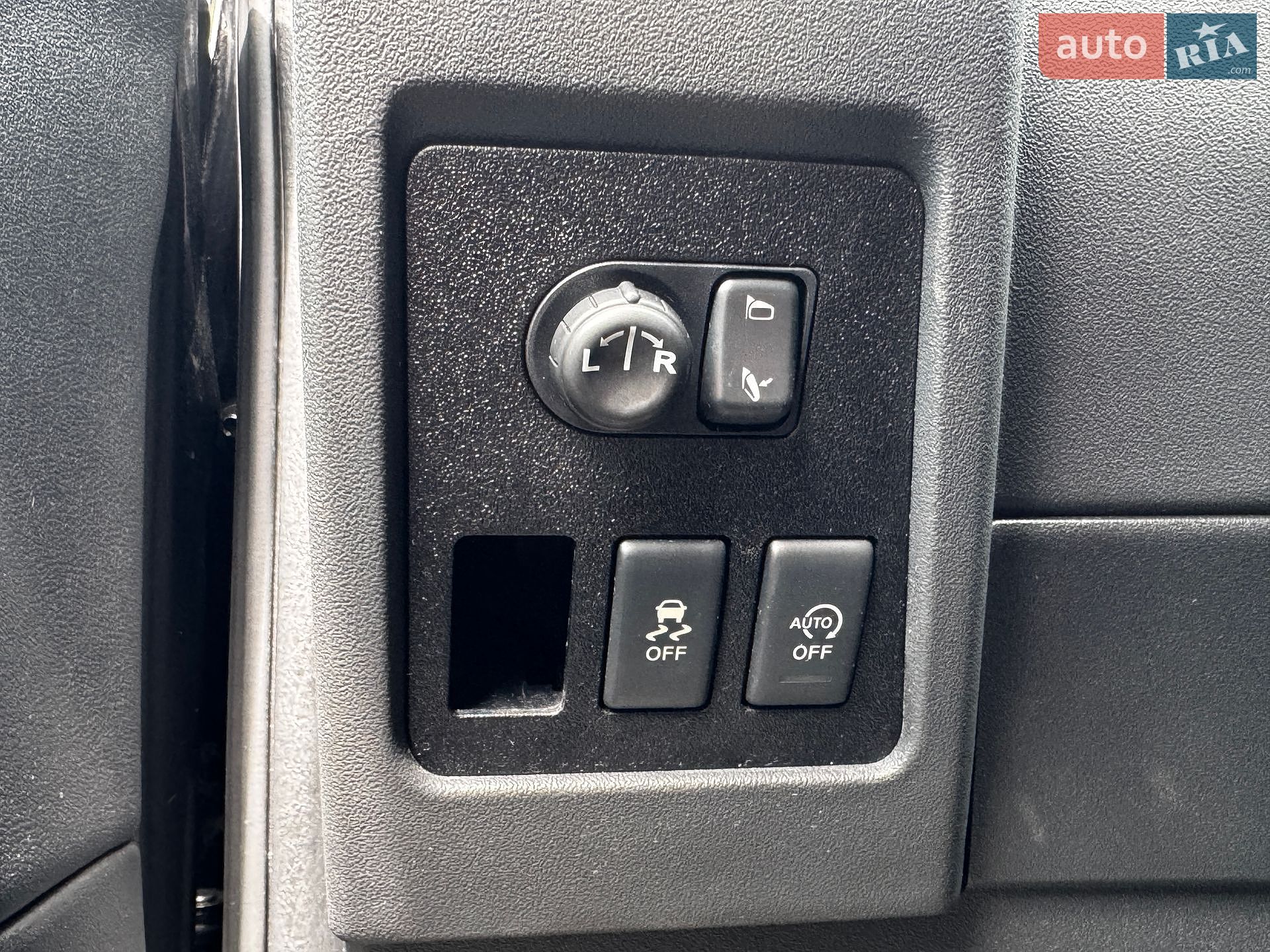 Nissan Qashqai 2011 VIN SJNFAAJ10U2178622 фото оголошення 29 з 56