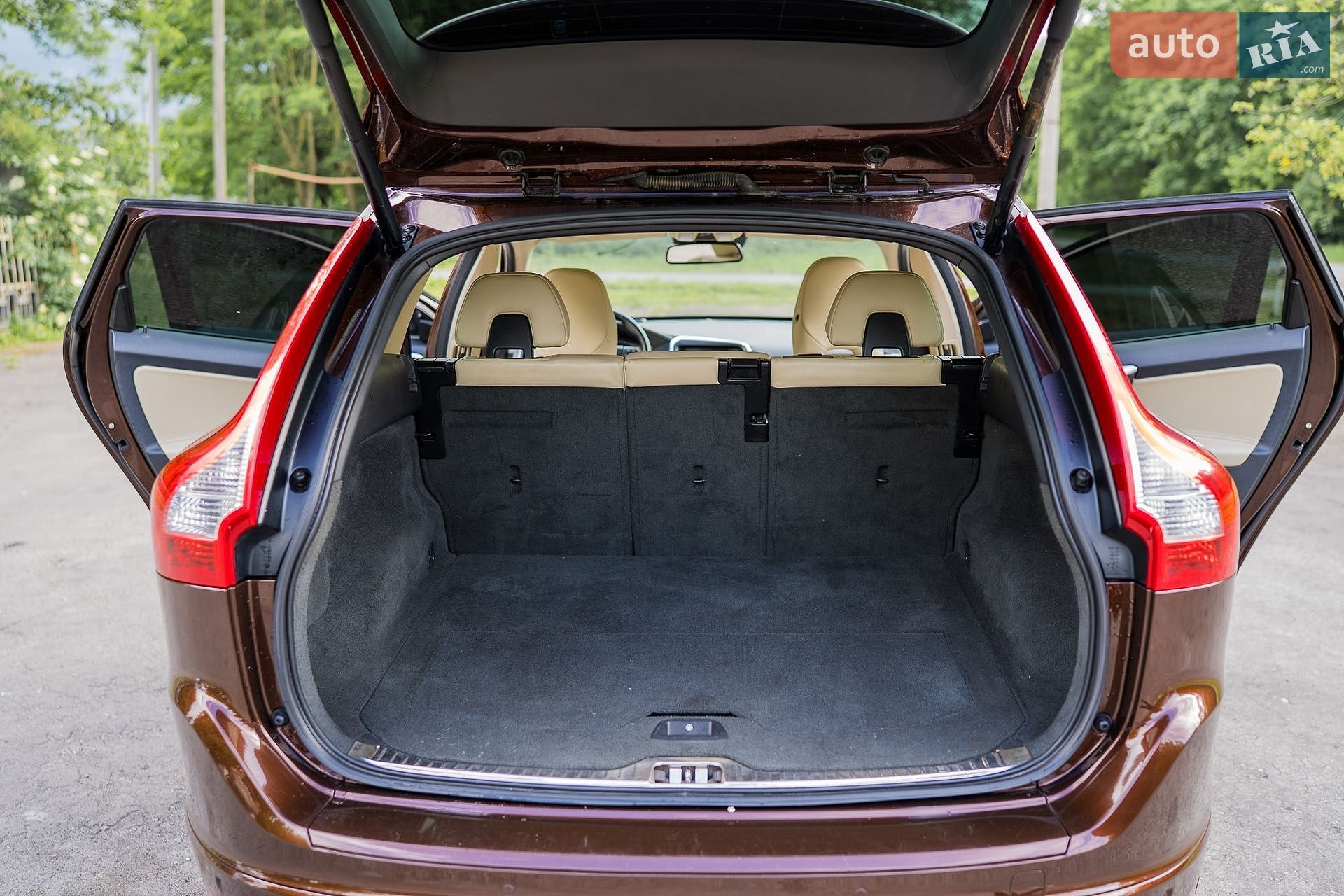 Volvo Xc60 2014 VIN YV1DZ73CDE2579905 фото оголошення 42 з 62
