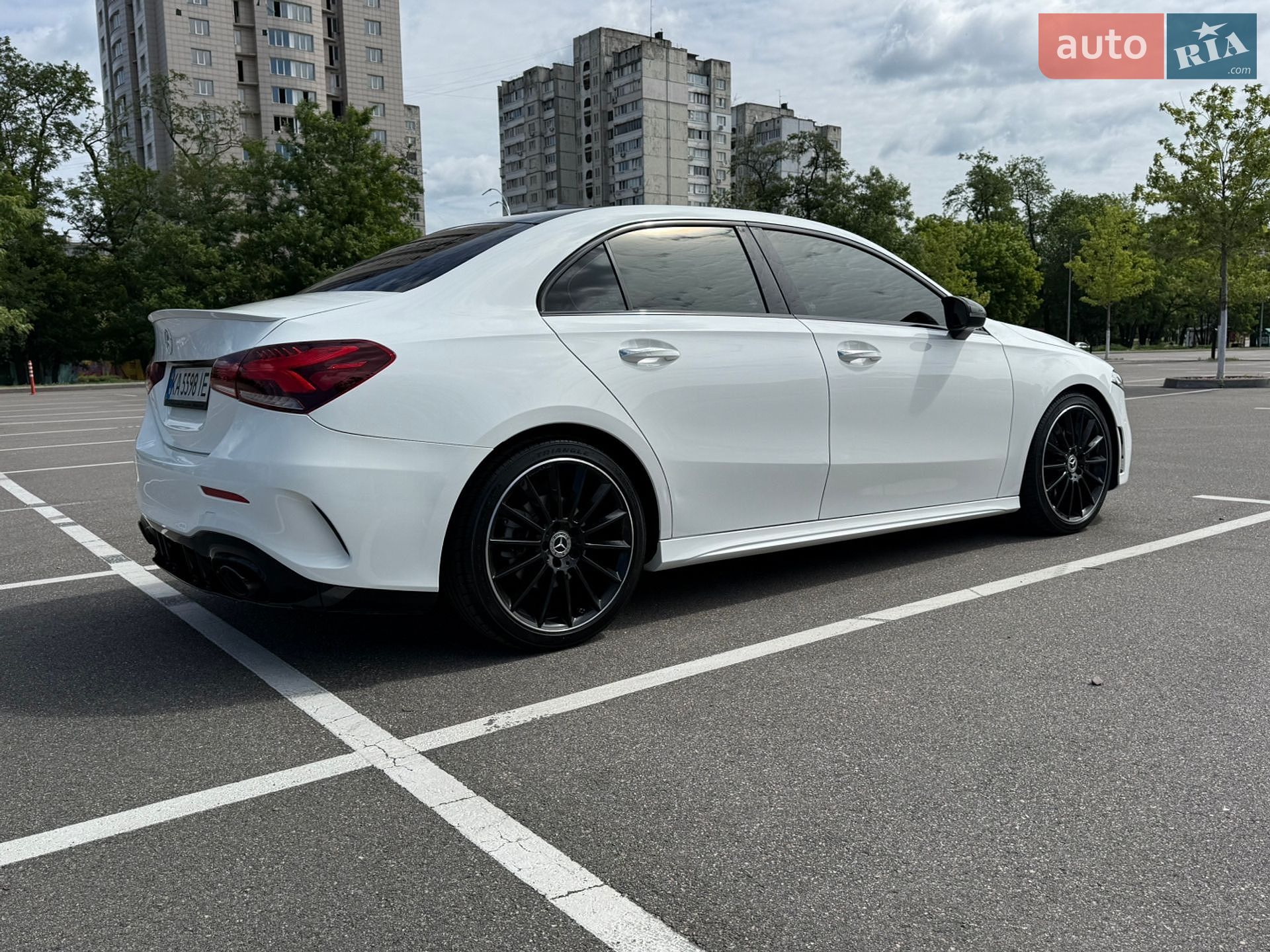 Mercedes-Benz A-Class 2018 VIN WDD3G4EB5KW006201 фото оголошення 6 з 49