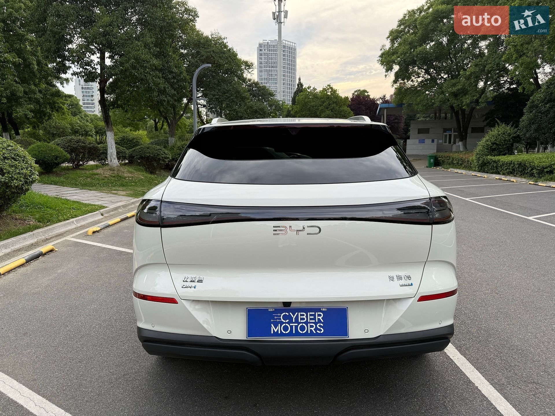 BYD Sea Lion 06 2025 VIN LGXC74C43S0643284 фото оголошення 7 з 37