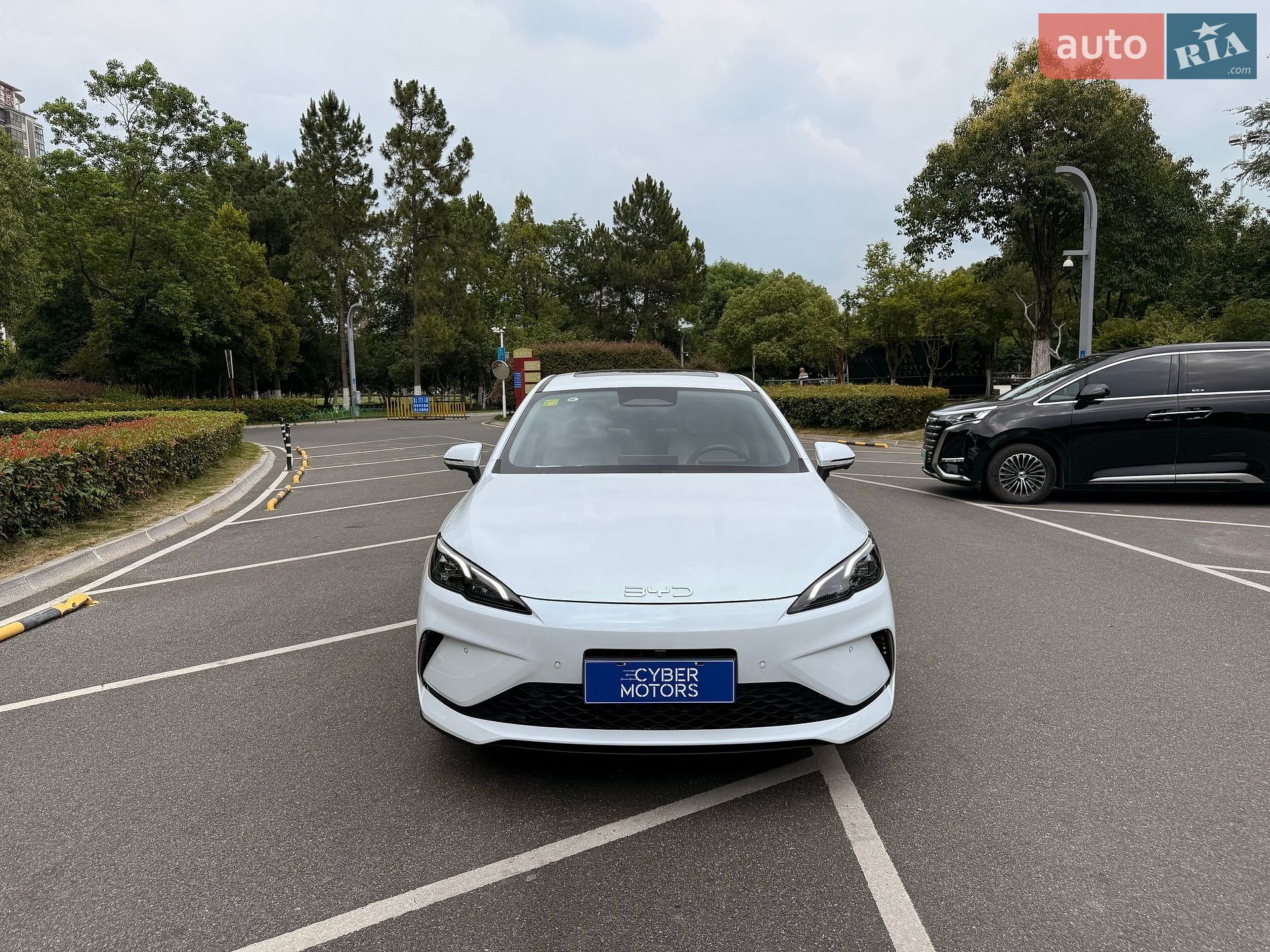 BYD Seal 05 2025 VIN LC0C76C41S0169446 фото оголошення 4 з 31