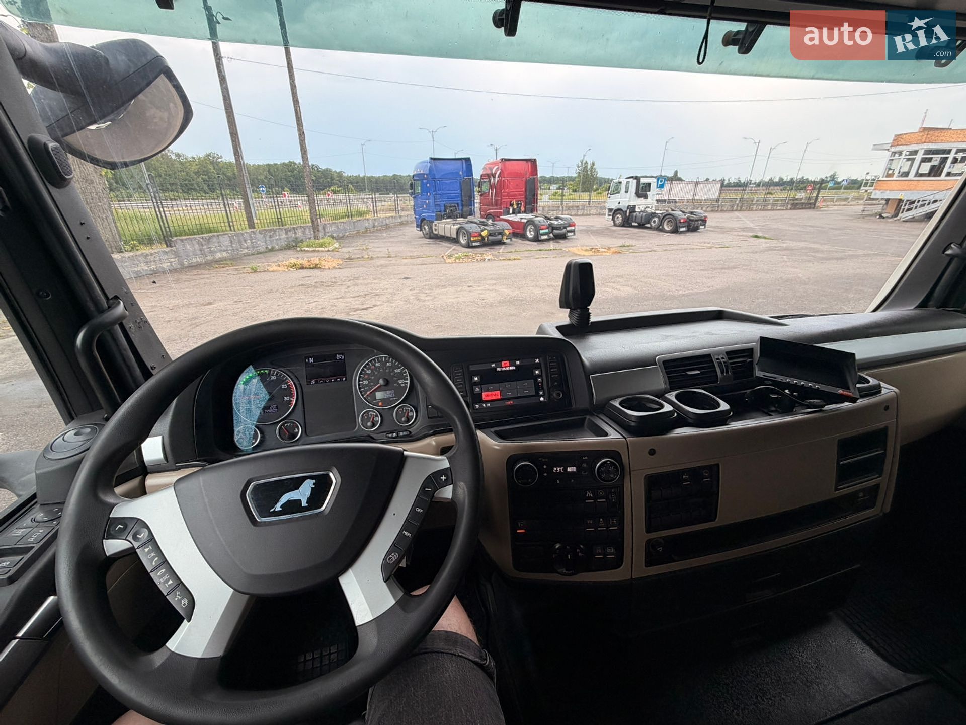 MAN TGX 2019 VIN WMA24XZZ8KM825676 фото оголошення 12 з 18