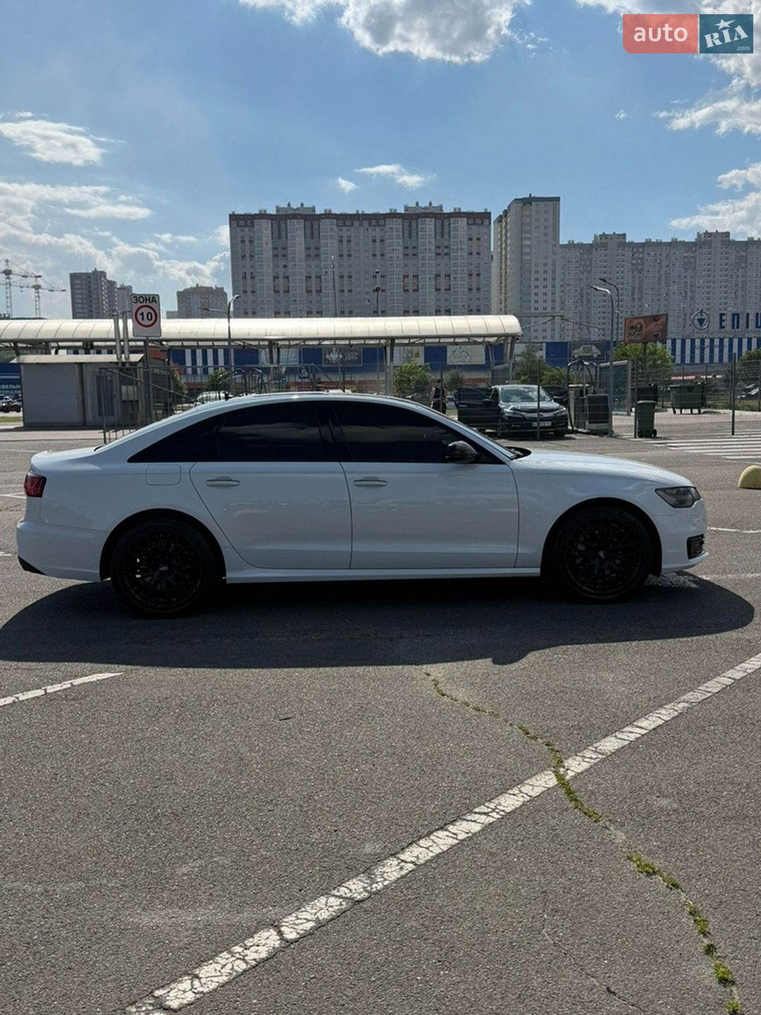 Audi A6 2015 VIN WAUZZZ4G3GN068599 фото оголошення 3 з 32