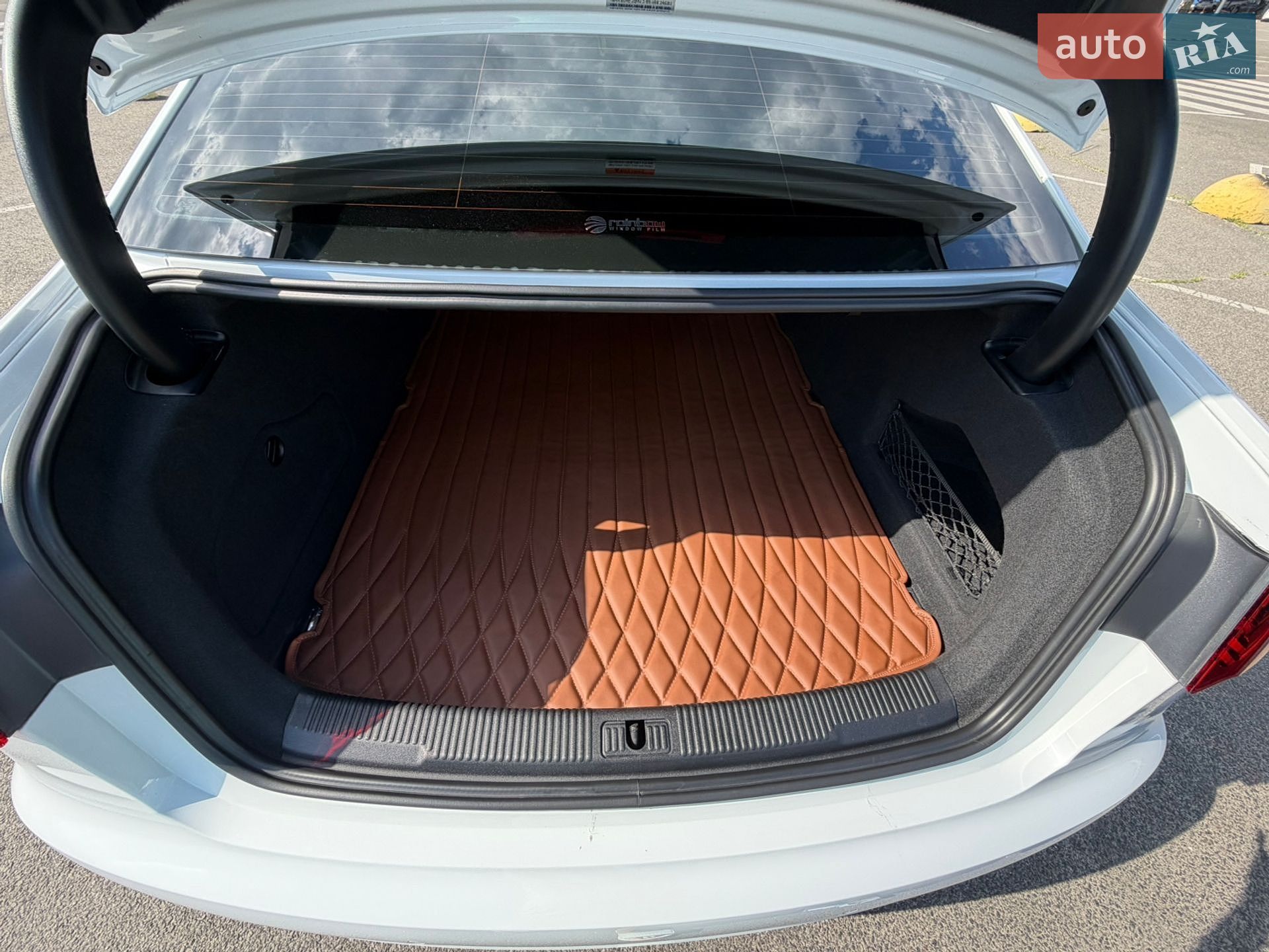 Audi A6 2015 VIN WAUZZZ4G3GN068599 фото оголошення 11 з 32
