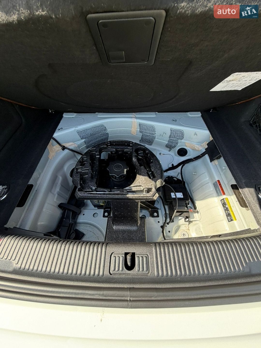Audi A6 2015 VIN WAUZZZ4G3GN068599 фото оголошення 13 з 32