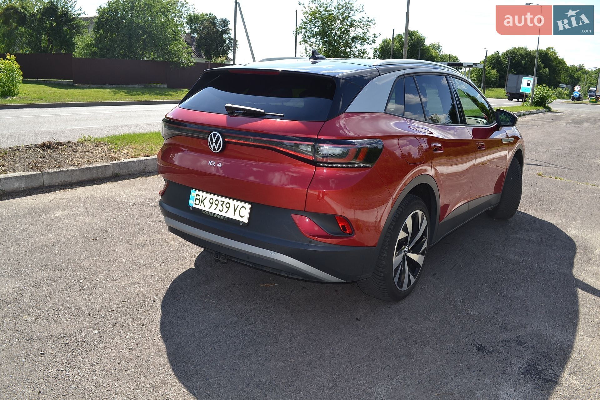 Volkswagen ID.4 2022 VIN WVGUNPE28NP070619 фото оголошення 4 з 27