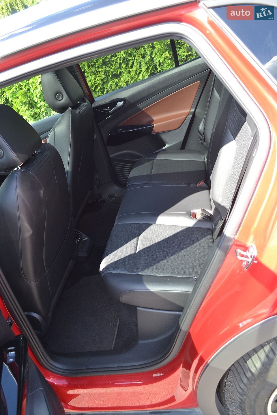 Volkswagen ID.4 2022 VIN WVGUNPE28NP070619 фото оголошення 11 з 27