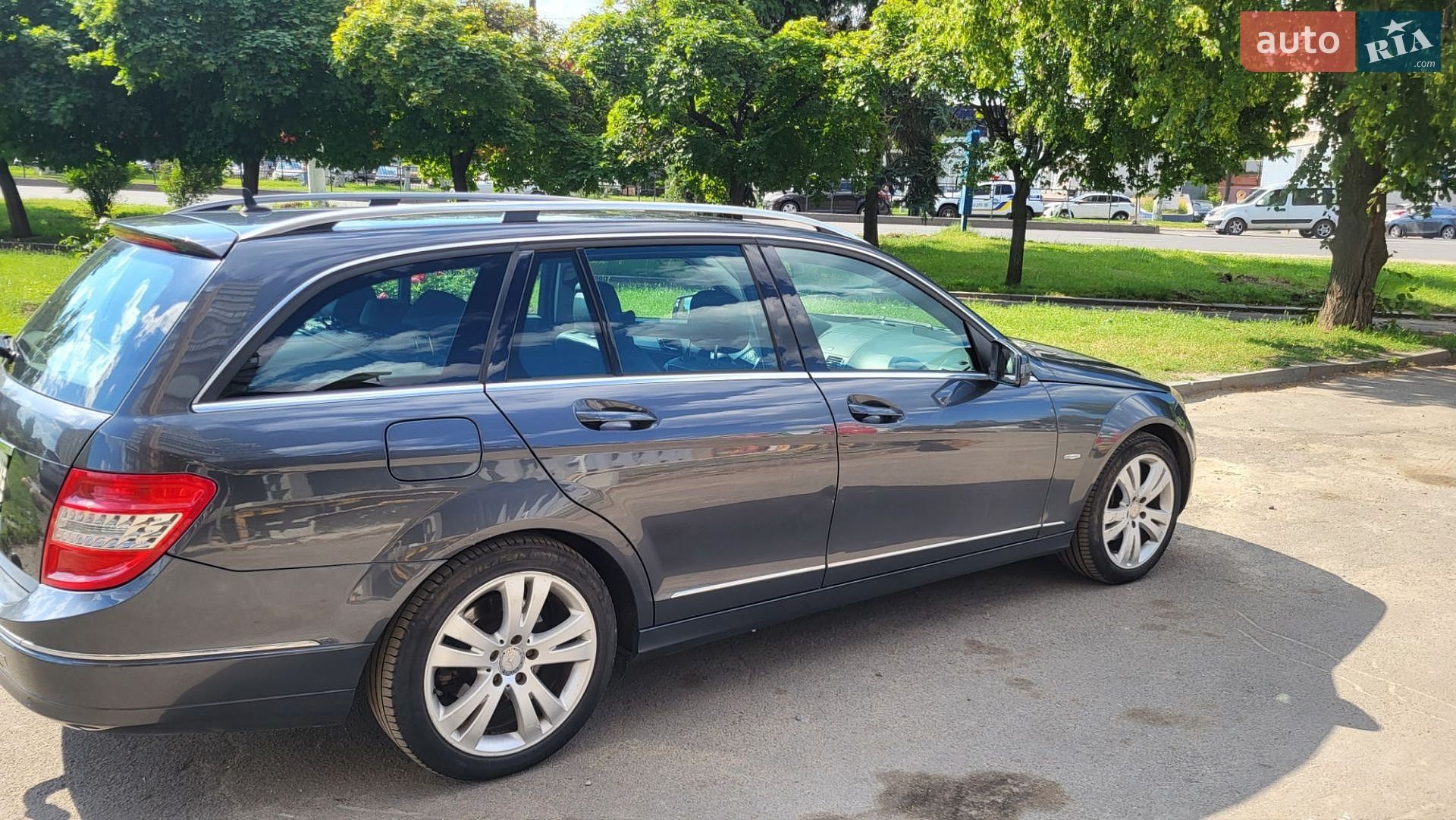 Mercedes-Benz C-Class 2010 VIN WDD2042021F506393 фото оголошення 9 з 9
