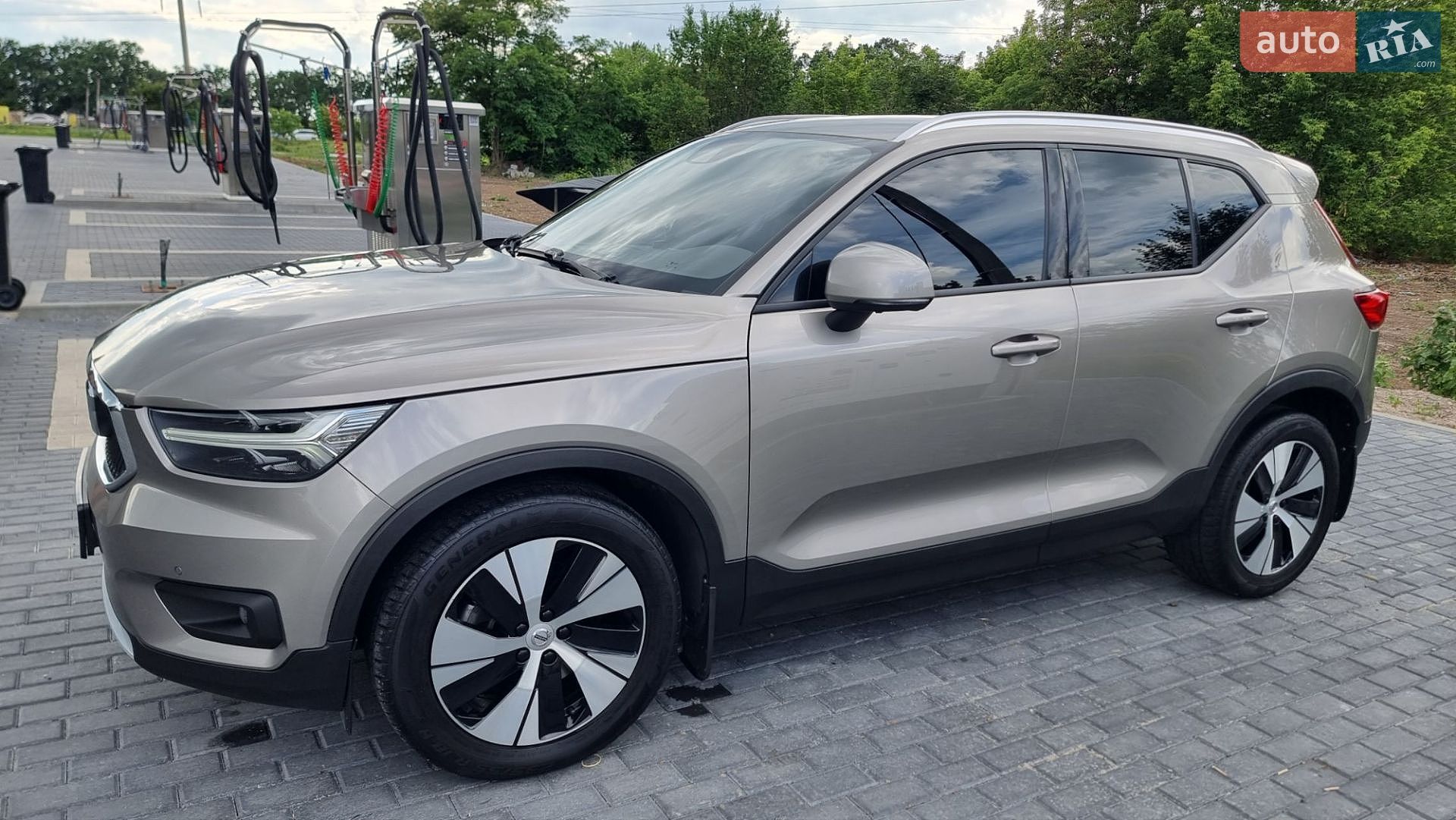 Volvo XC40 2020 VIN YV1XZ72VCM2438187 фото оголошення 7 з 71