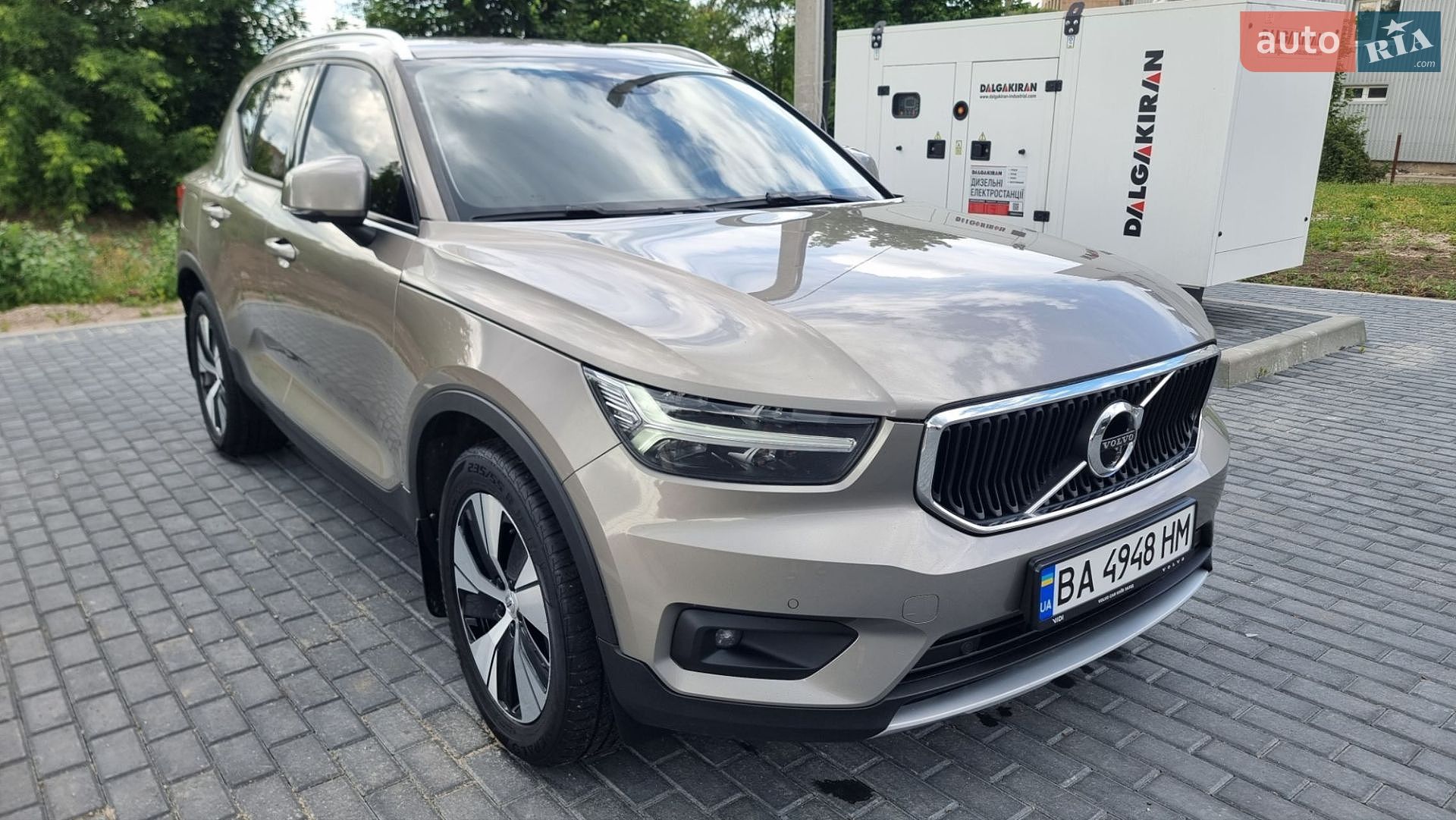 Volvo XC40 2020 VIN YV1XZ72VCM2438187 фото оголошення 4 з 71