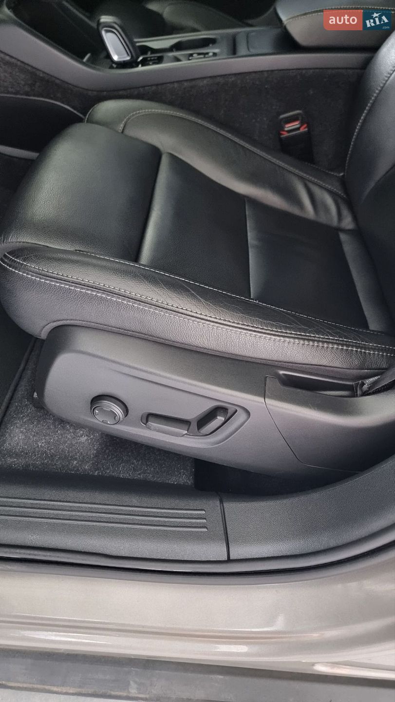 Volvo XC40 2020 VIN YV1XZ72VCM2438187 фото оголошення 51 з 71