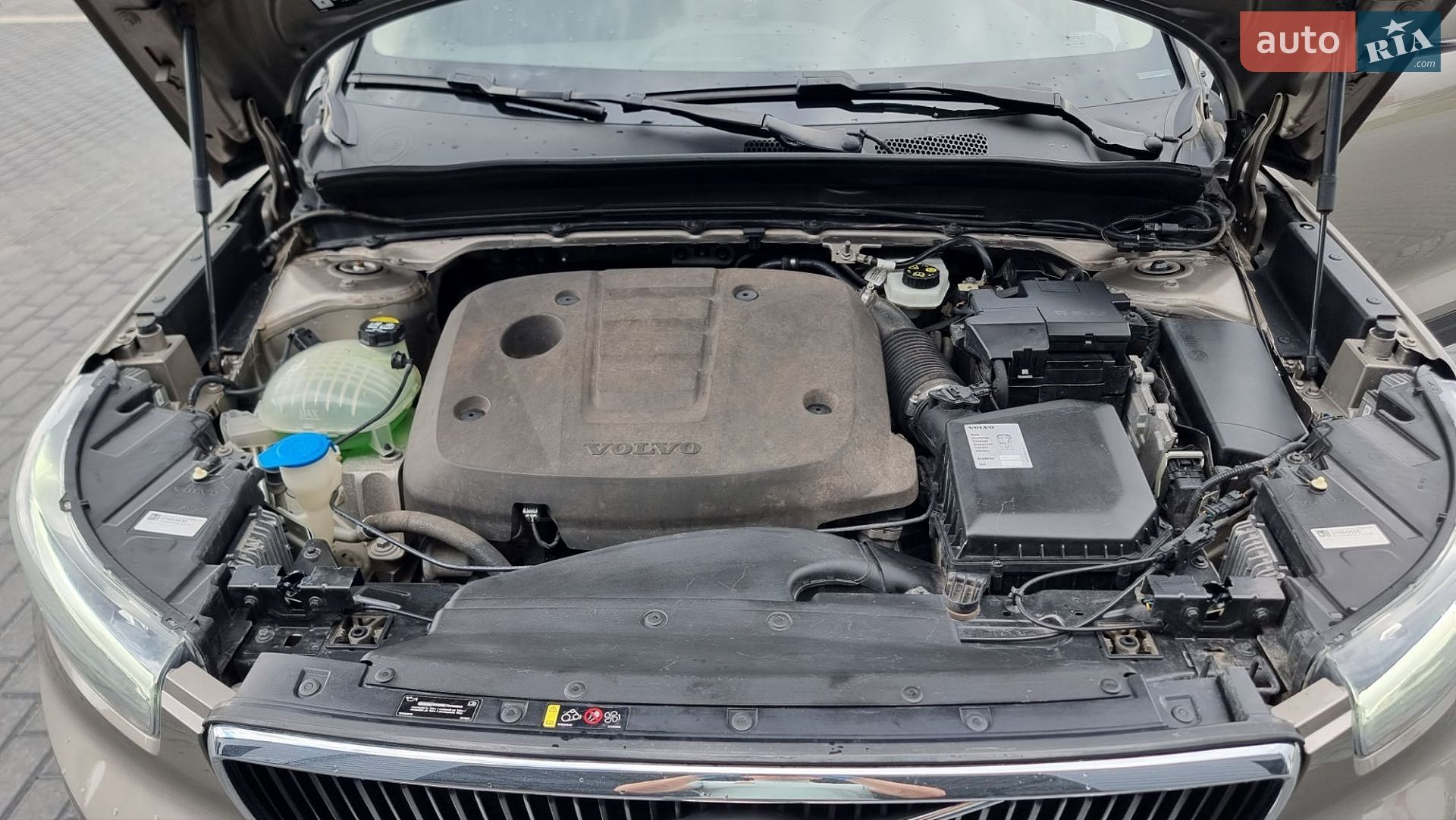 Volvo XC40 2020 VIN YV1XZ72VCM2438187 фото оголошення 69 з 71