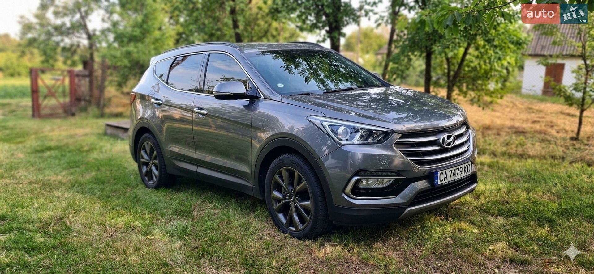 Hyundai Santa FE 2016 VIN KMHSW81UBGU690779 фото оголошення 2 з 25